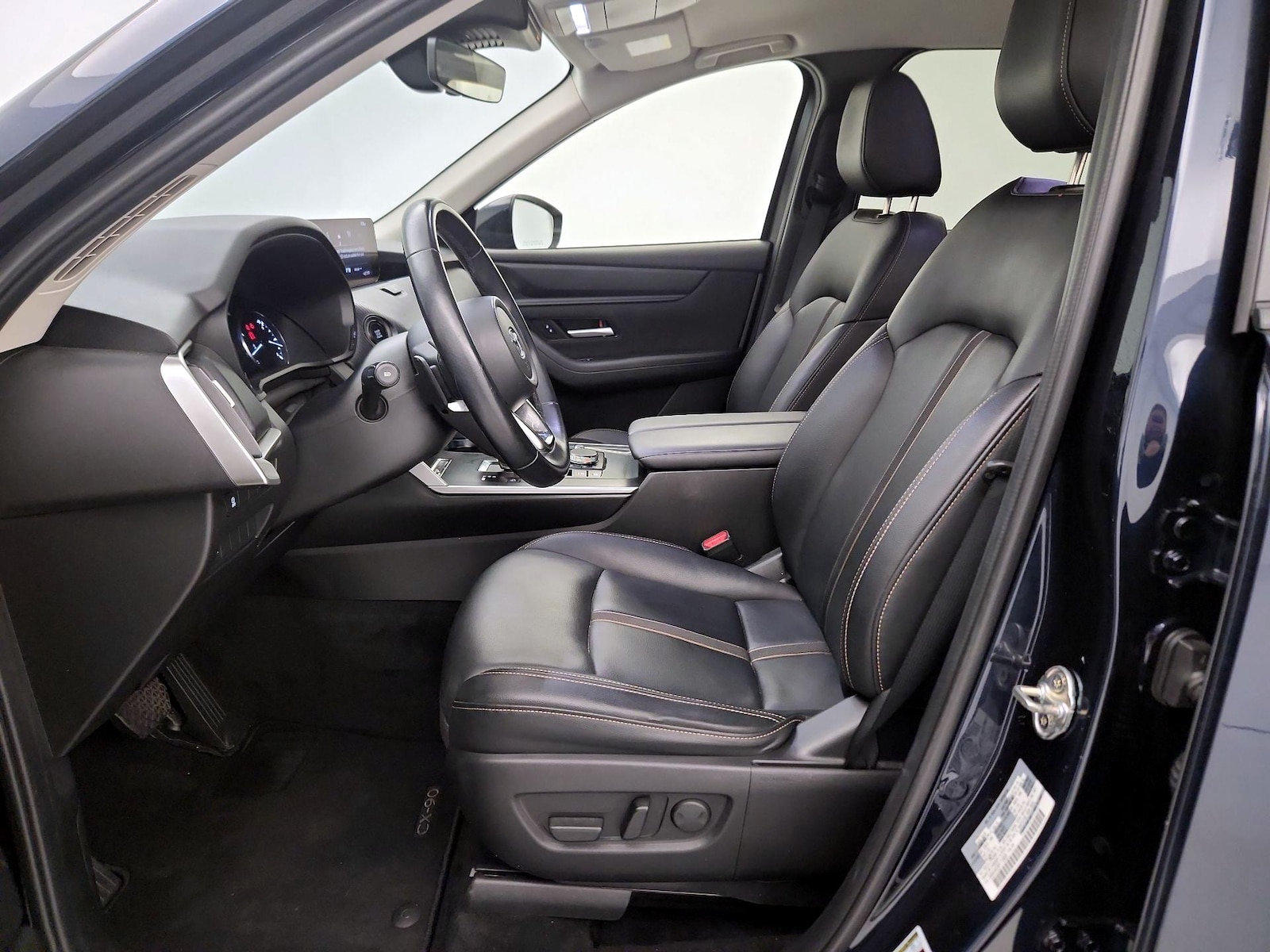 Power Seat(s) & Side Airbags