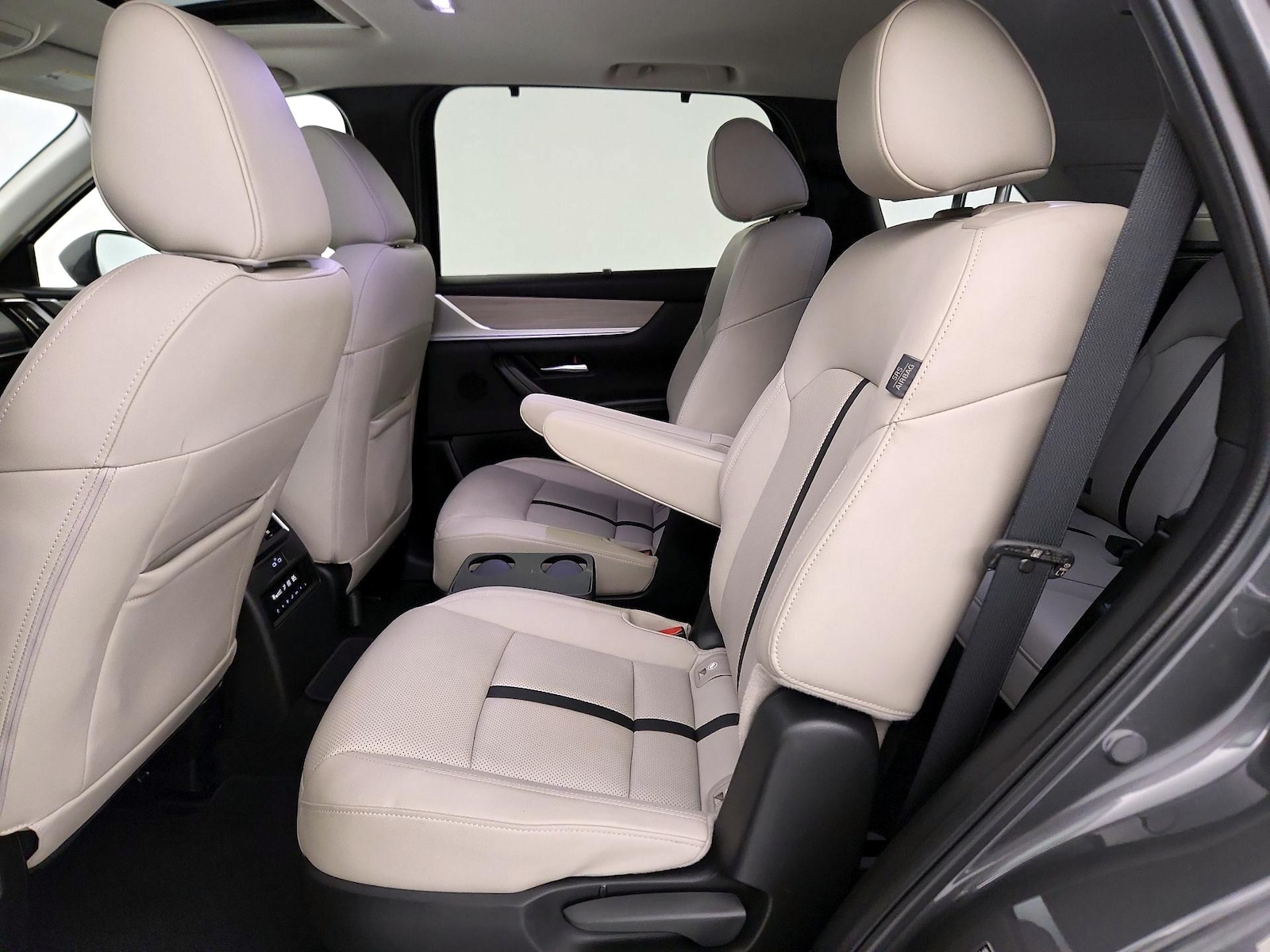 Rear Air Conditioning