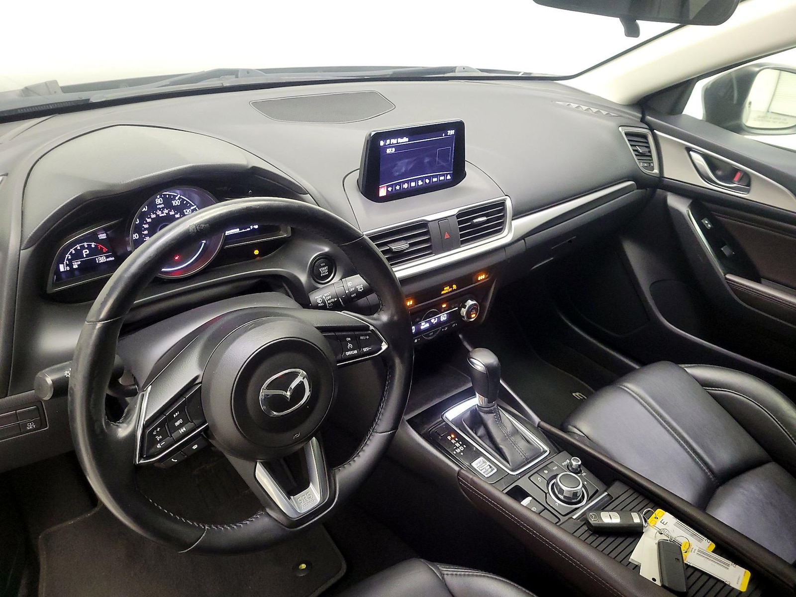 2017 Mazda Mazda3 Touring - Photo 10