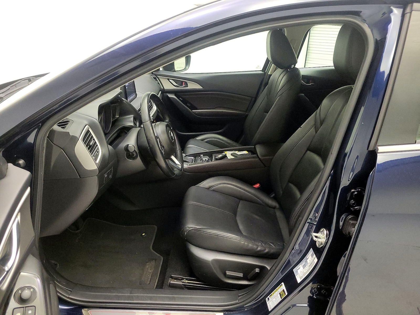 2017 Mazda Mazda3 Touring - Photo 12