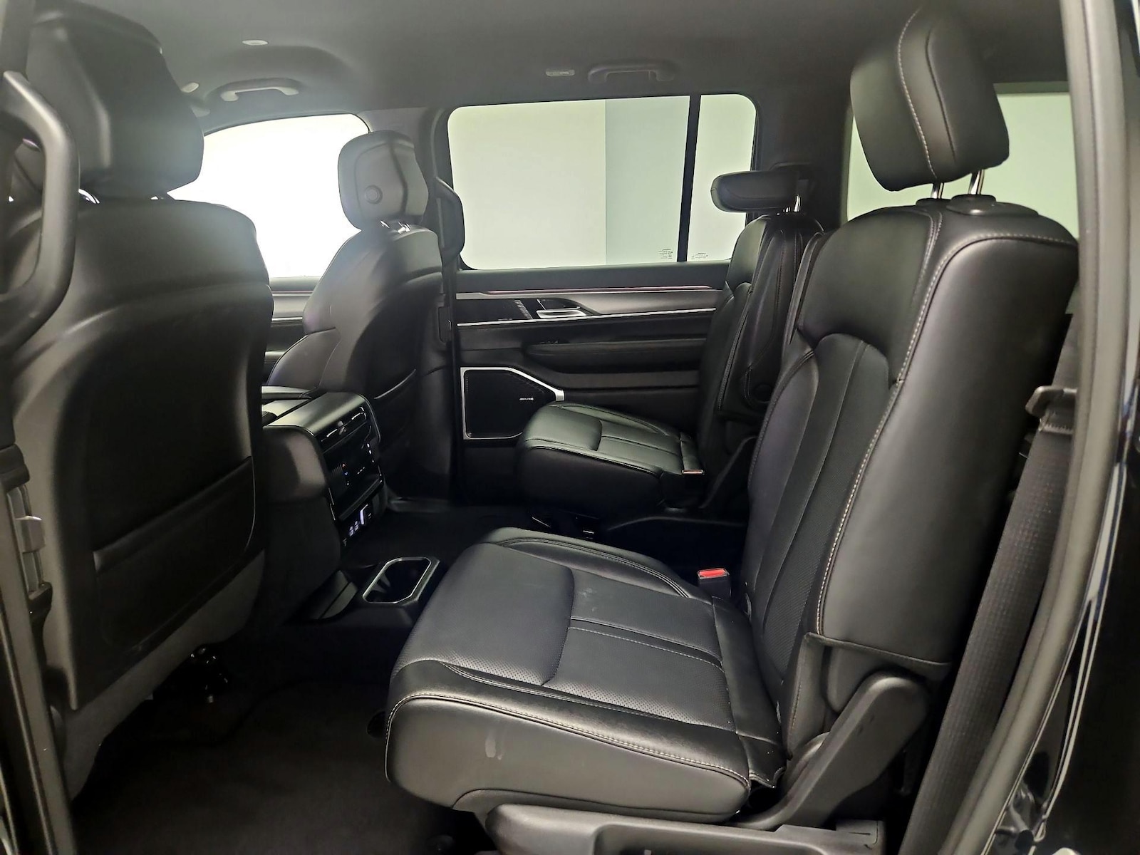 Rear Air Conditioning
