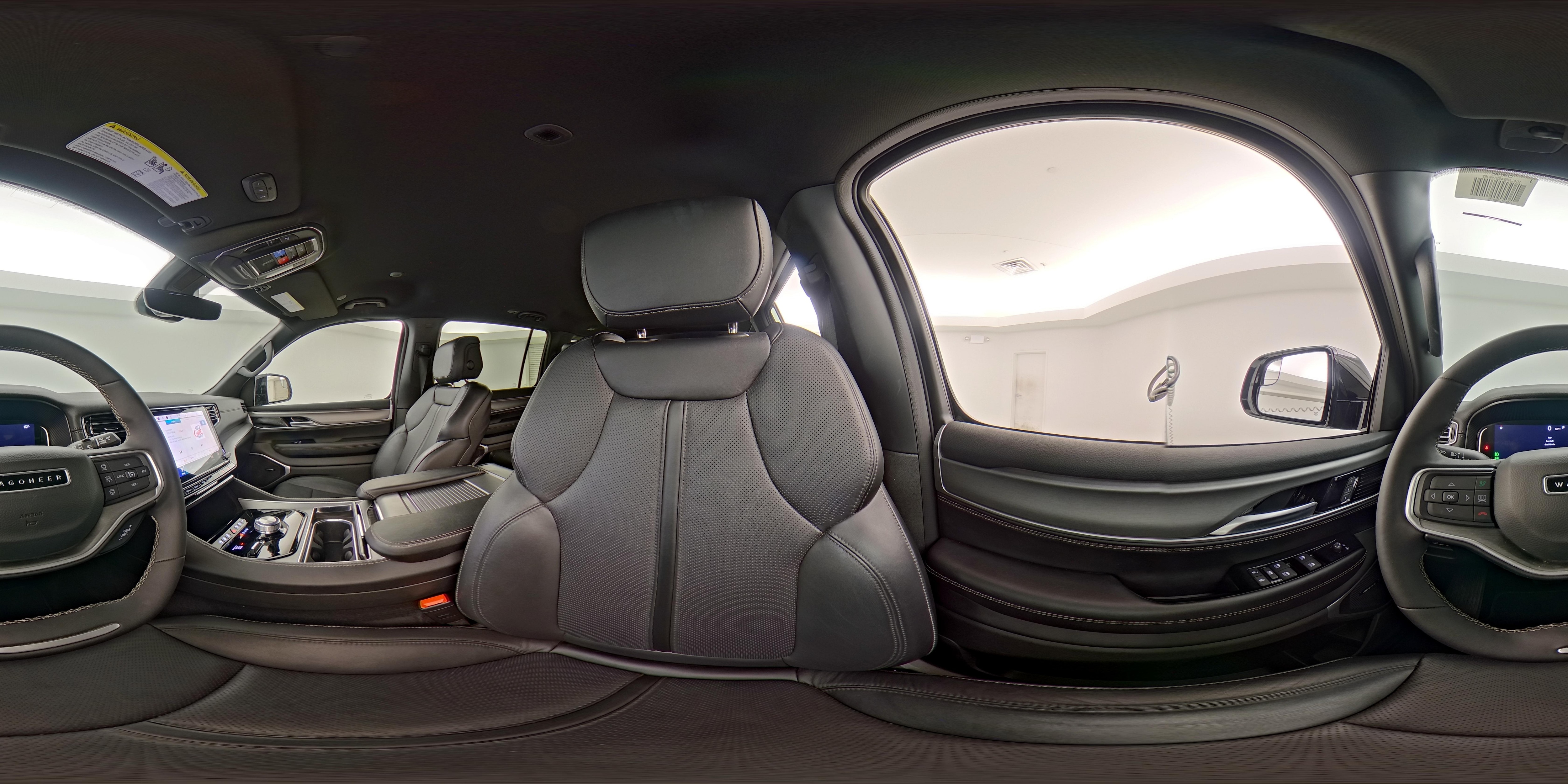 2025 Jeep Wagoneer Series II - Photo 28