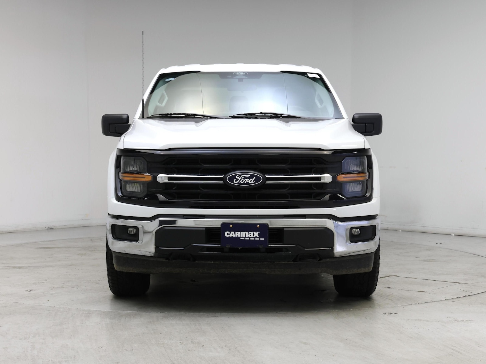2025 Ford F-150 XLT - Photo 6