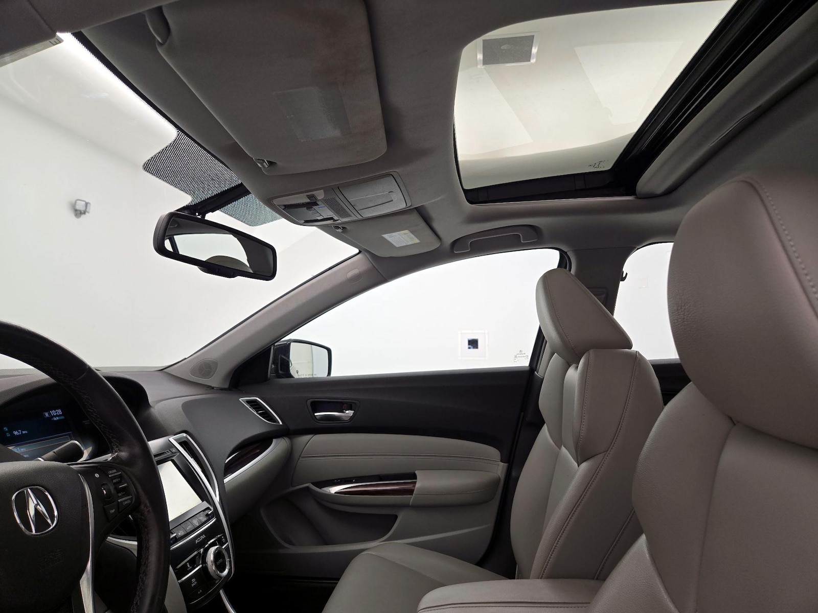 Sunroof(s) & Overhead Airbags
