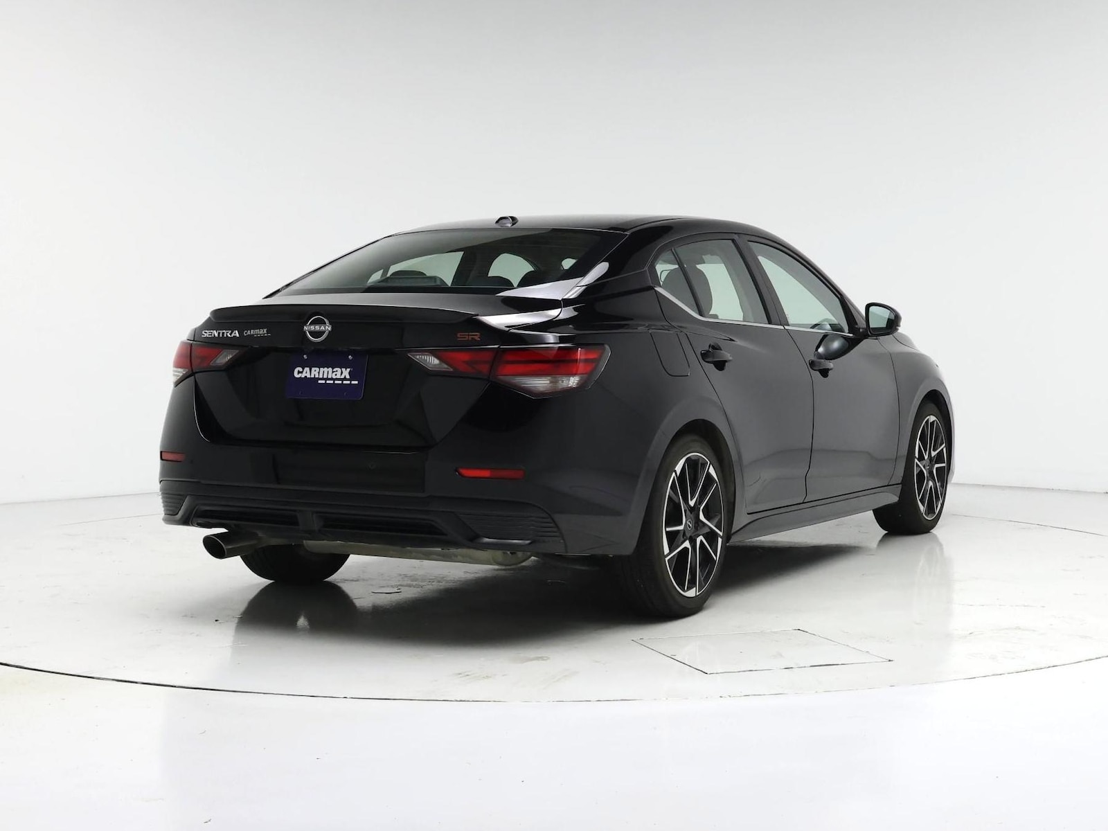 2025 Nissan Sentra SR - Photo 9