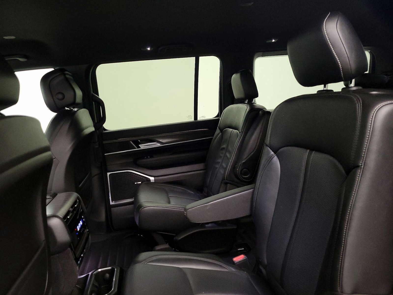 Rear Air Conditioning