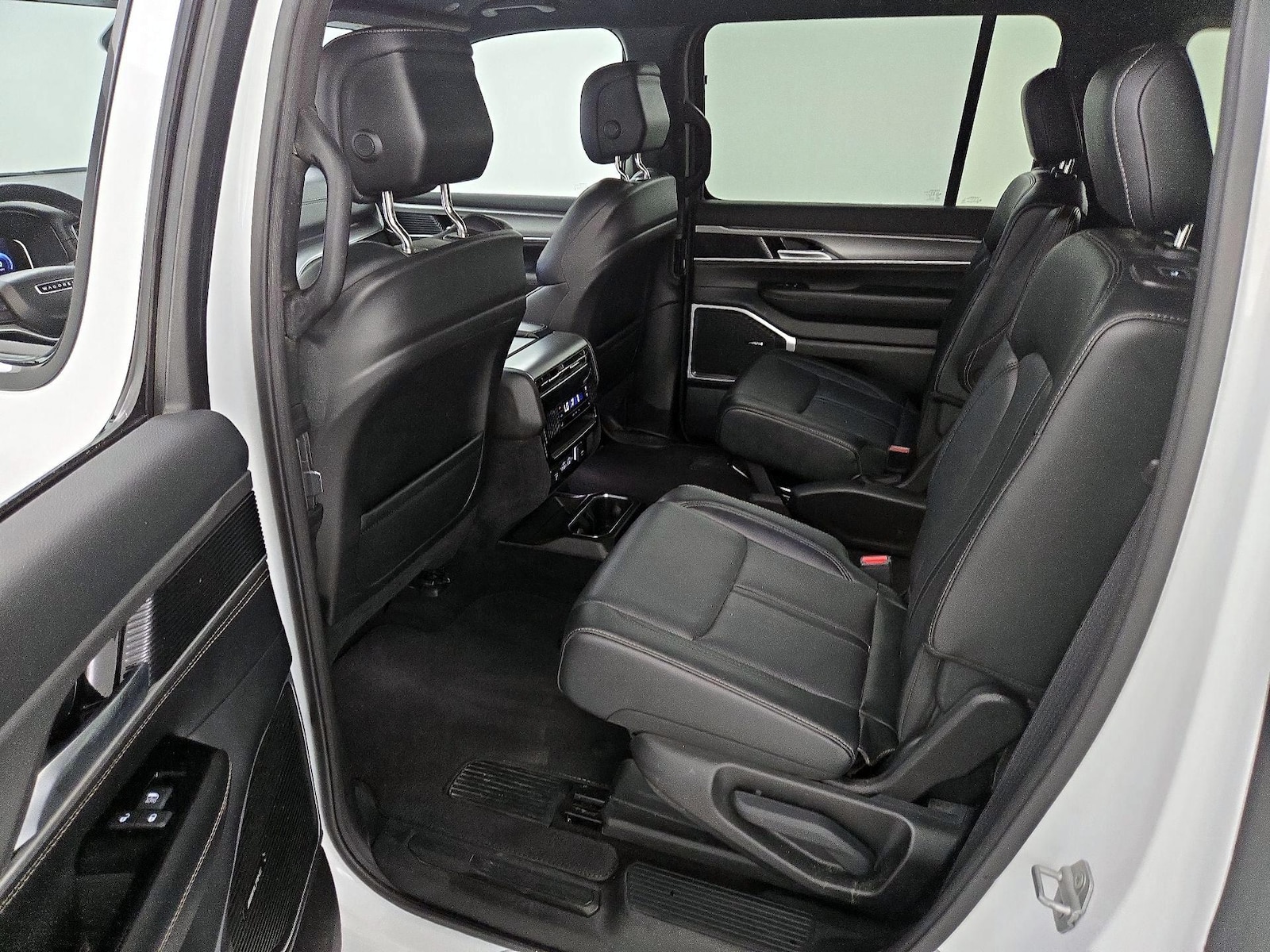 Rear Air Conditioning