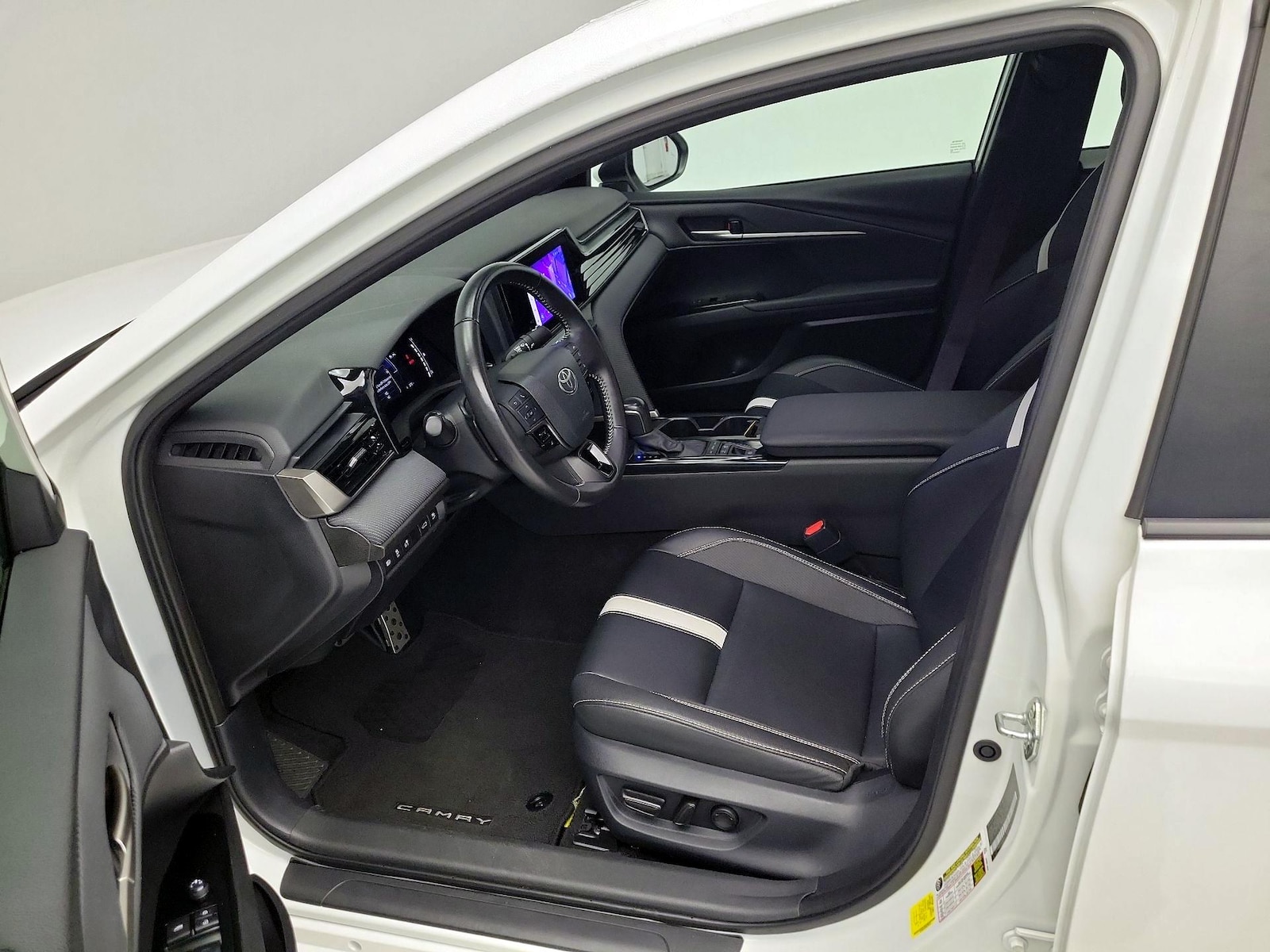 Power Seat(s) & Side Airbags