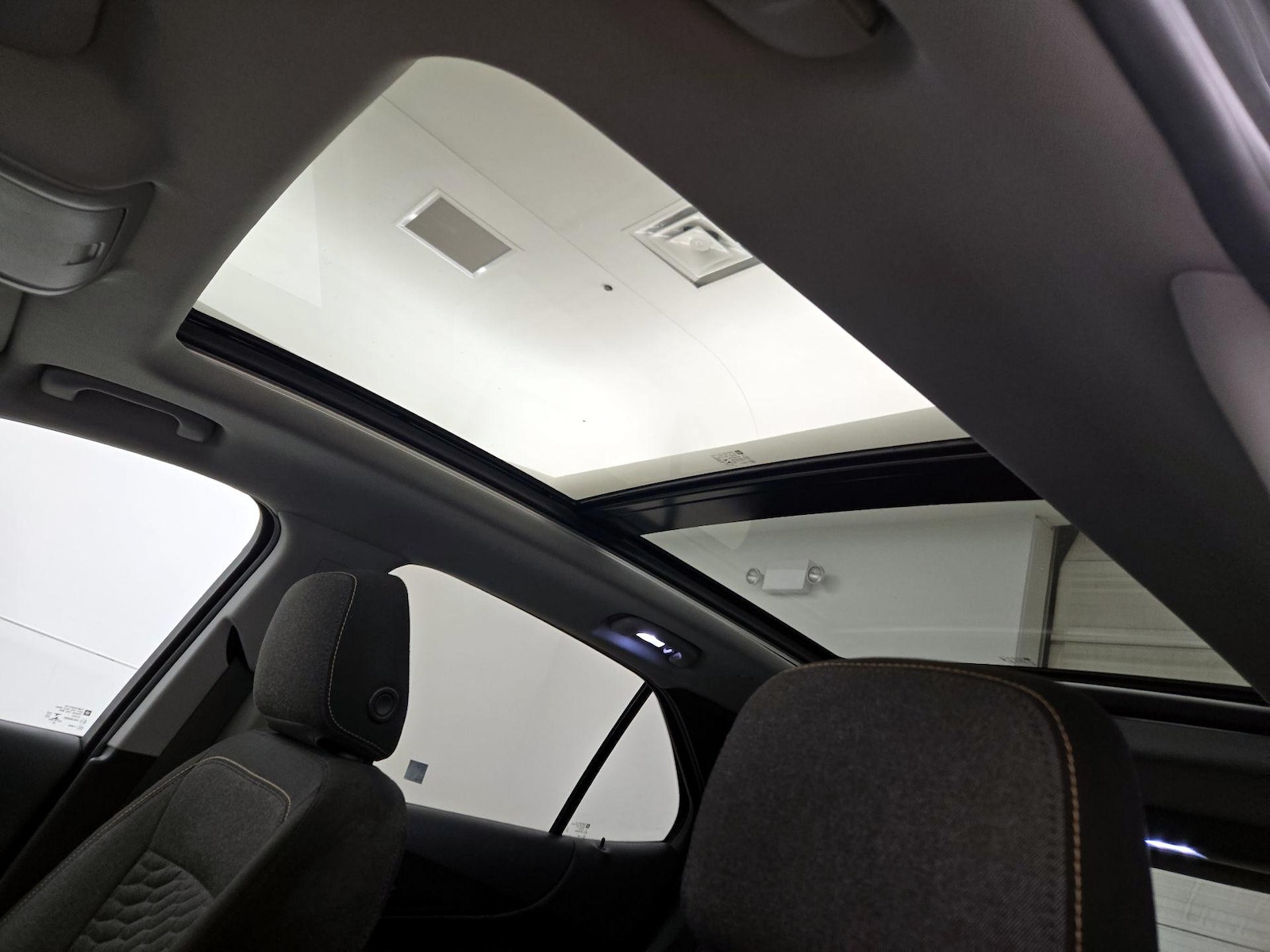 Panoramic Sunroof