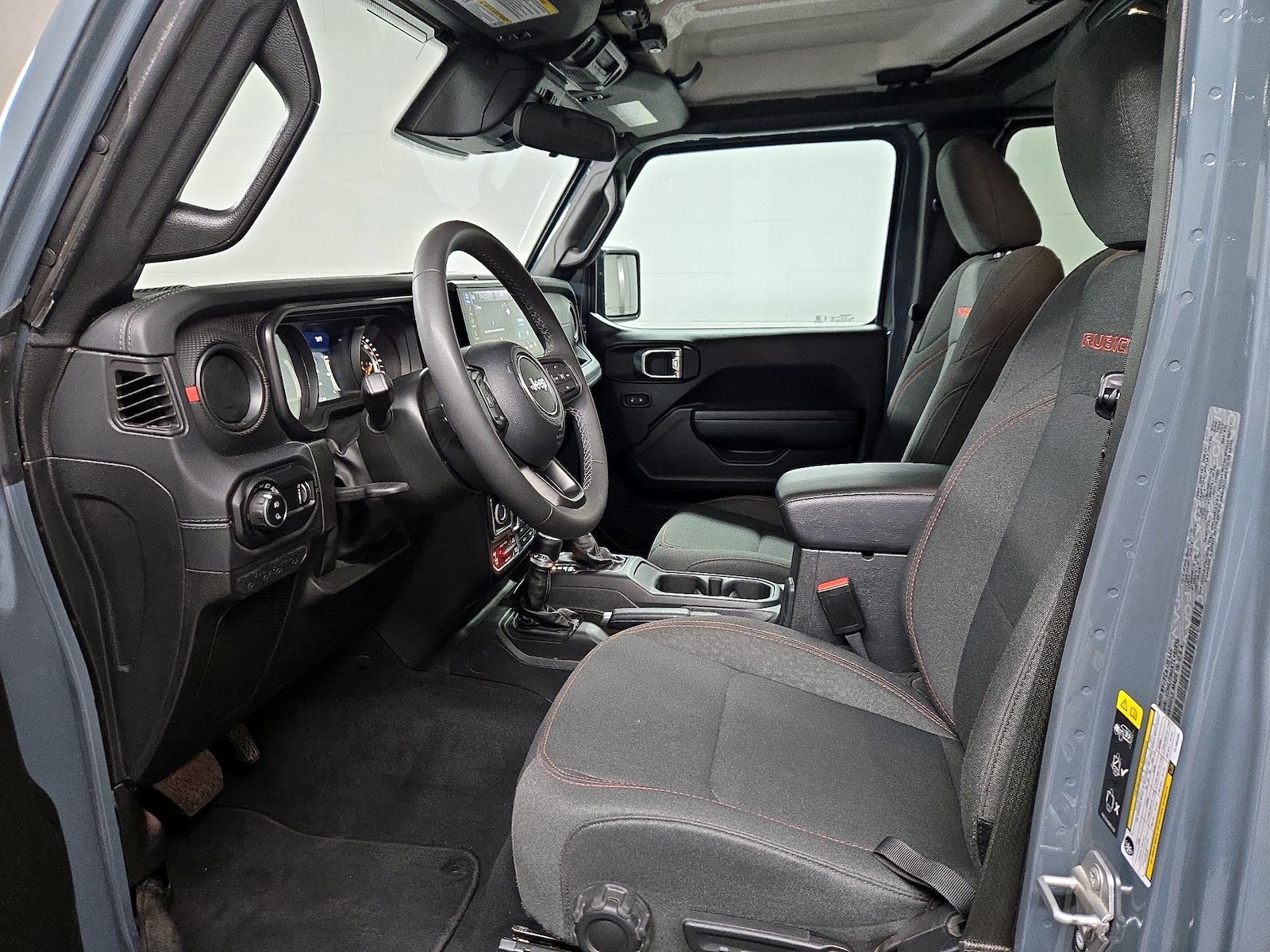Power Seat(s) & Side Airbags