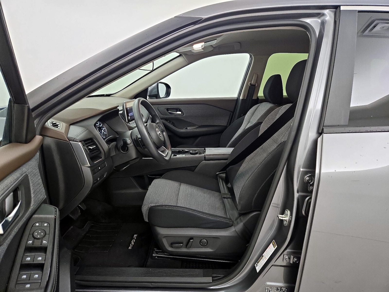 Power Seat(s) & Side Airbags