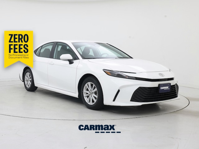 2026 Toyota Camry SE FWD