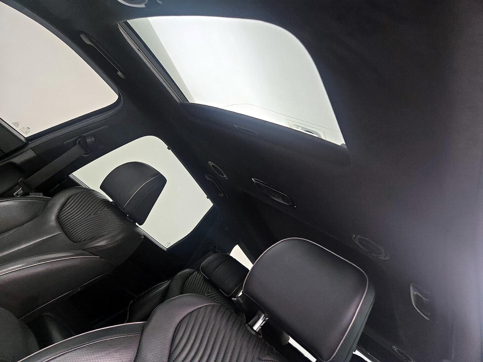 Sunroof(s) & Skylight(s)