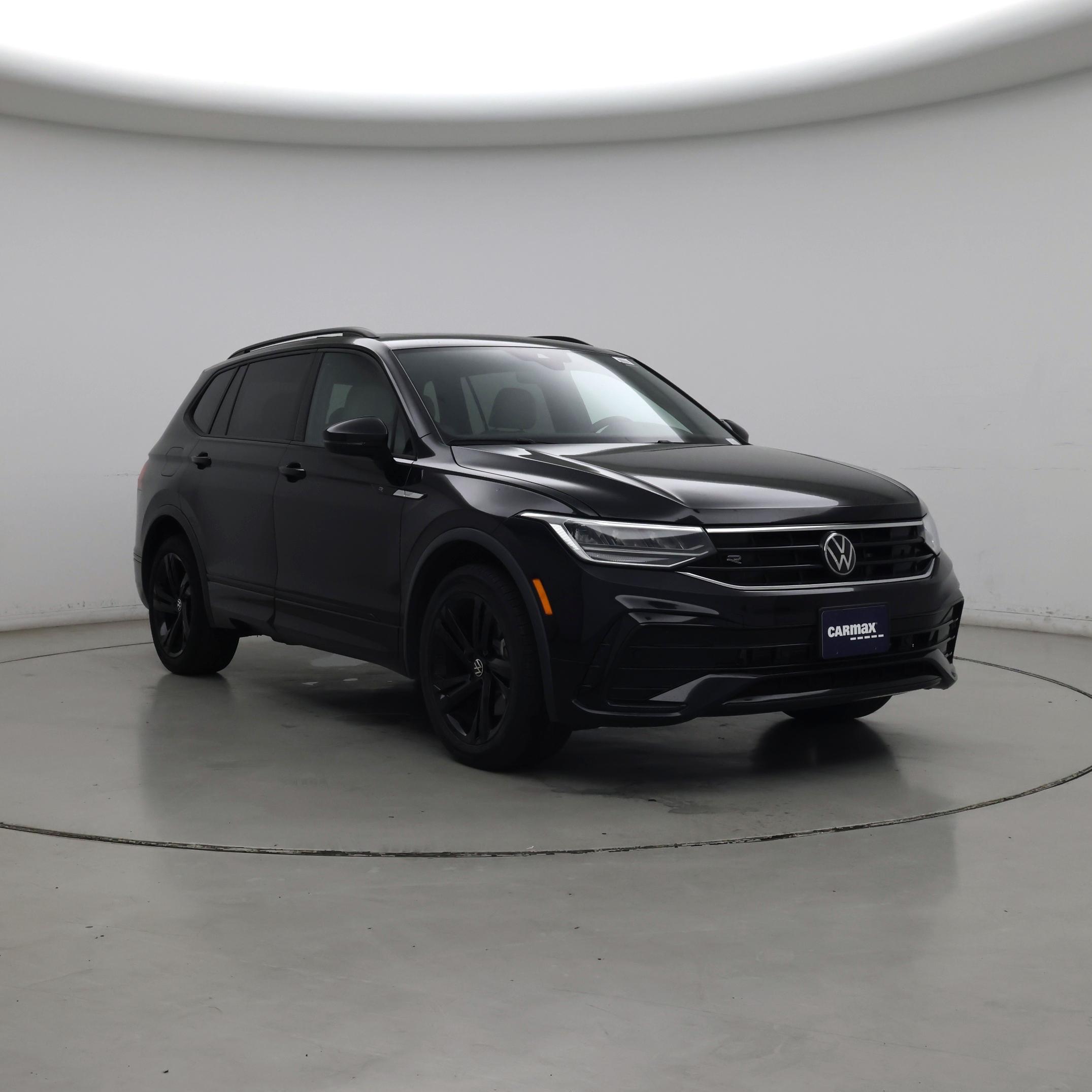 Black 2024 Volkswagen Tiguan SUV / Crossover Front-Wheel Drive Automatic