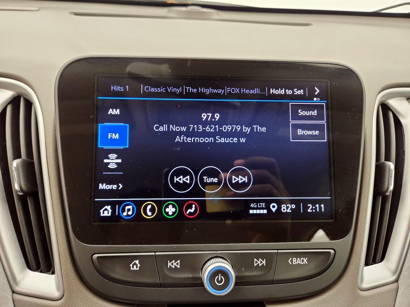 2025 Chevrolet Malibu 1LT - Photo 16