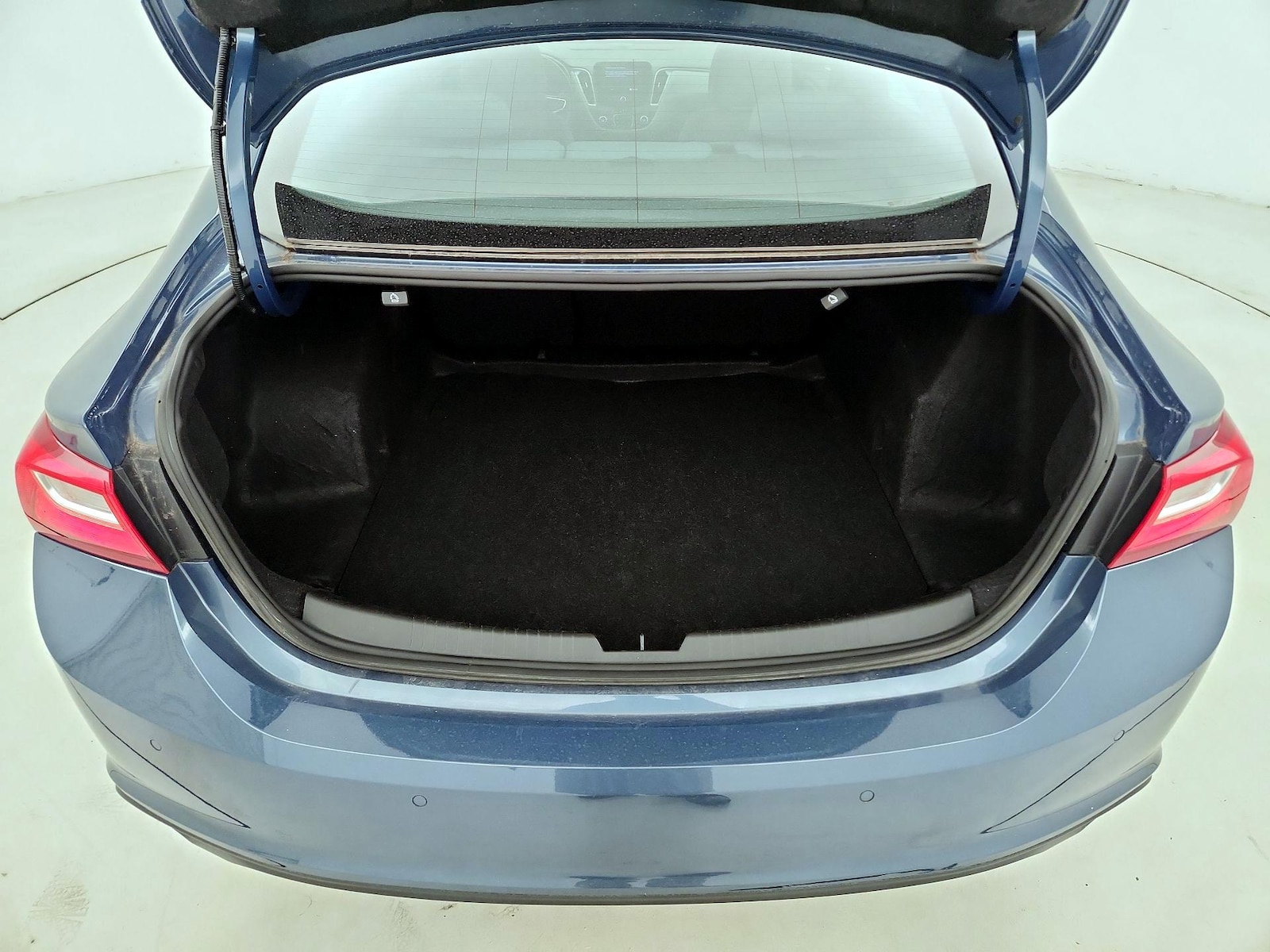 2025 Chevrolet Malibu 1LT - Photo 21