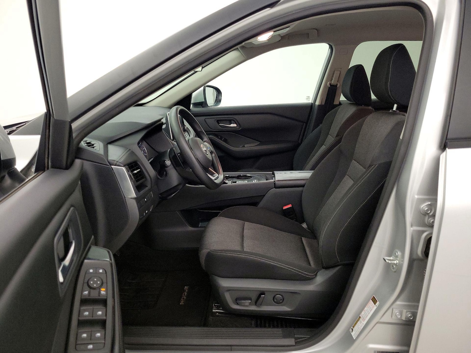 Power Seat(s) & Side Airbags
