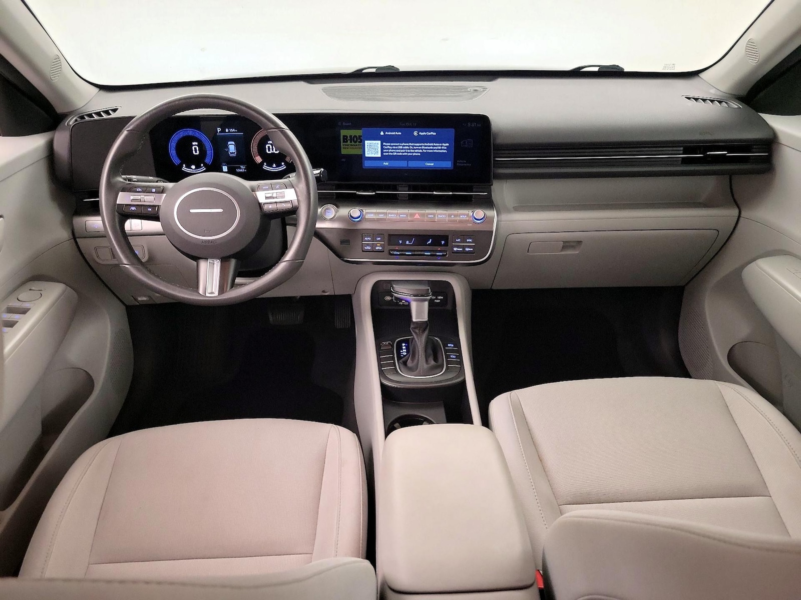 Apple CarPlay® & Android Auto™