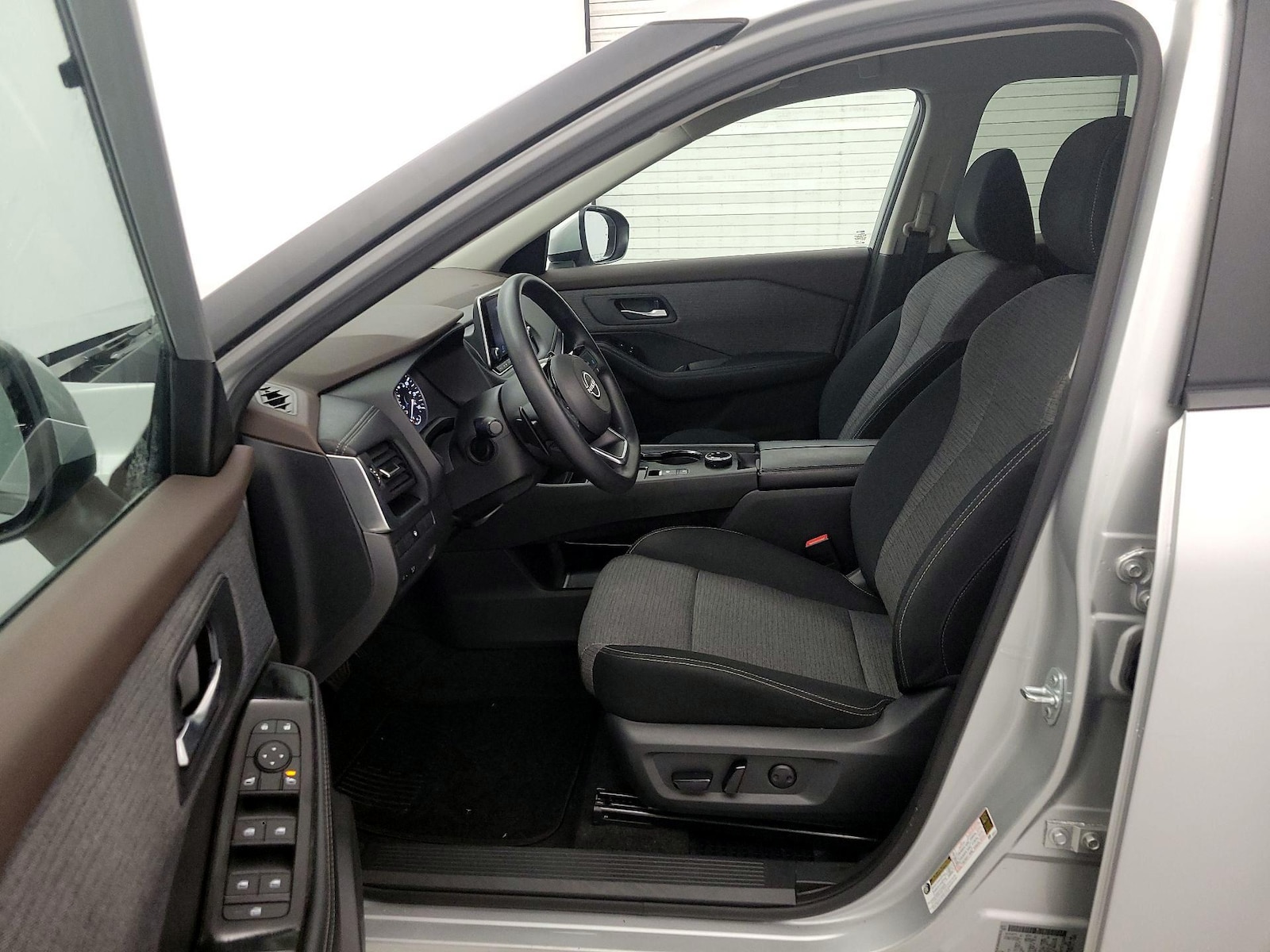 Power Seat(s) & Side Airbags