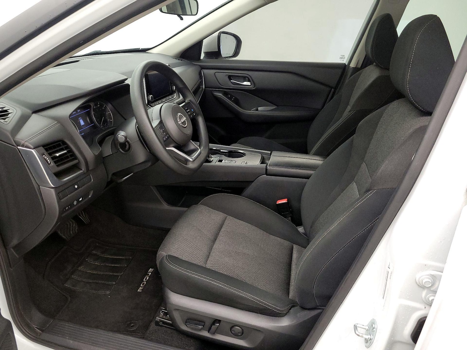 Power Seat(s) & Side Airbags
