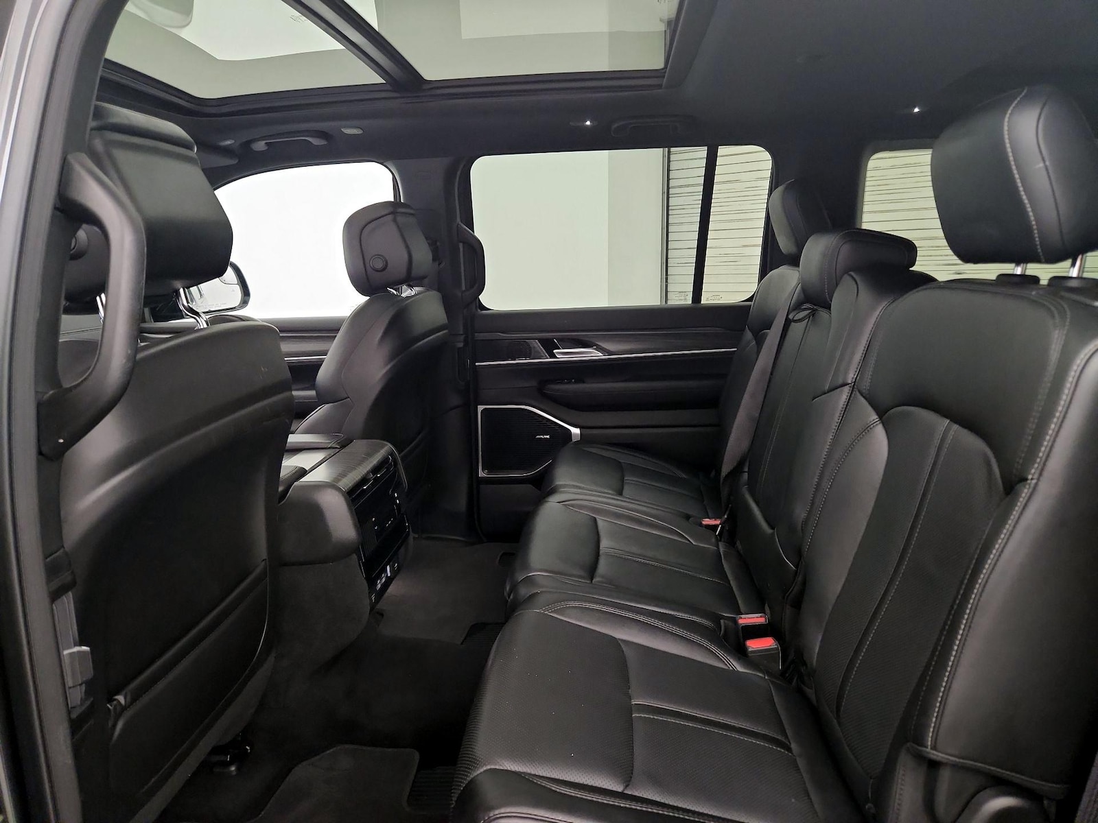 Rear Air Conditioning