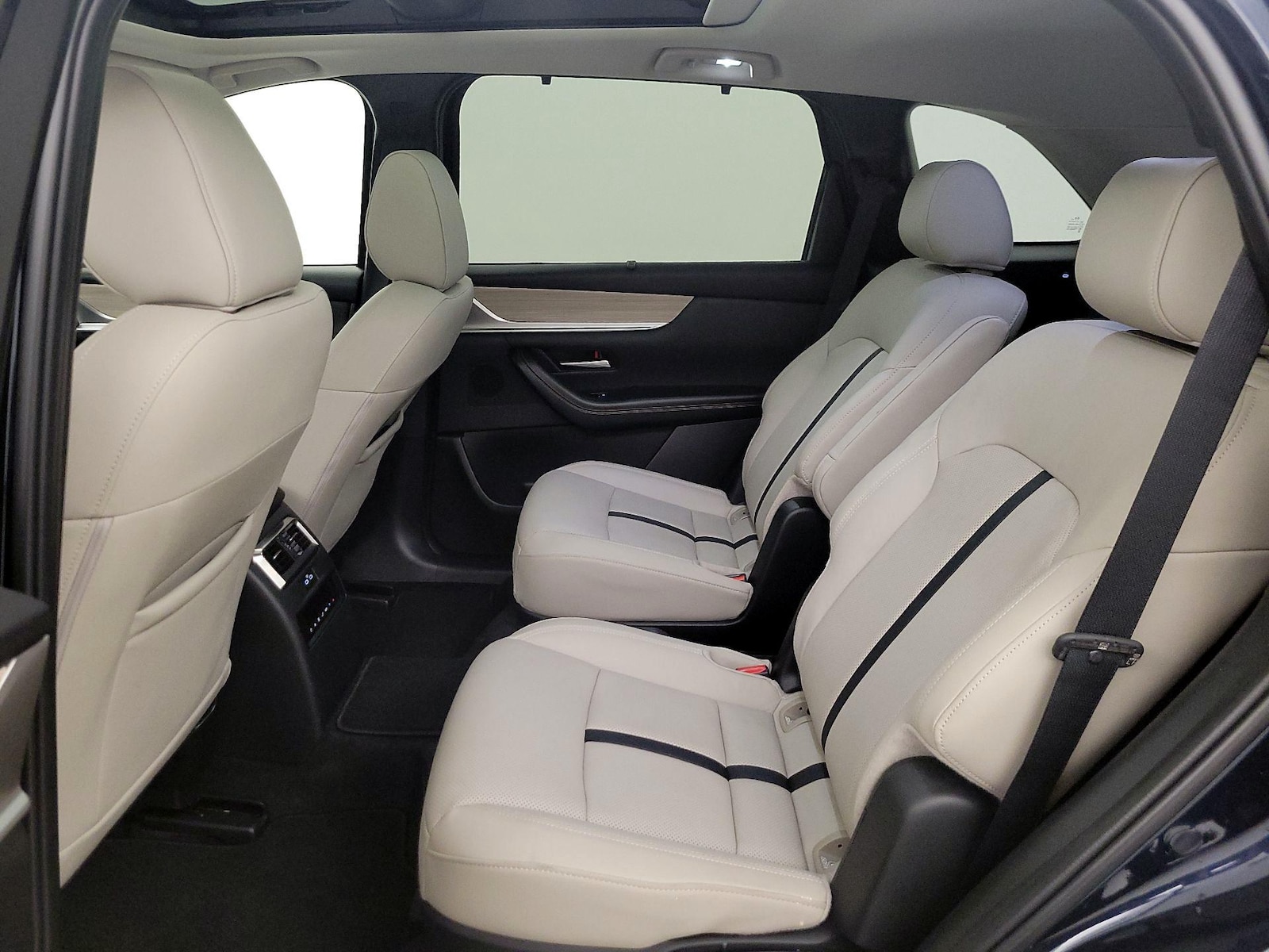 Rear Air Conditioning