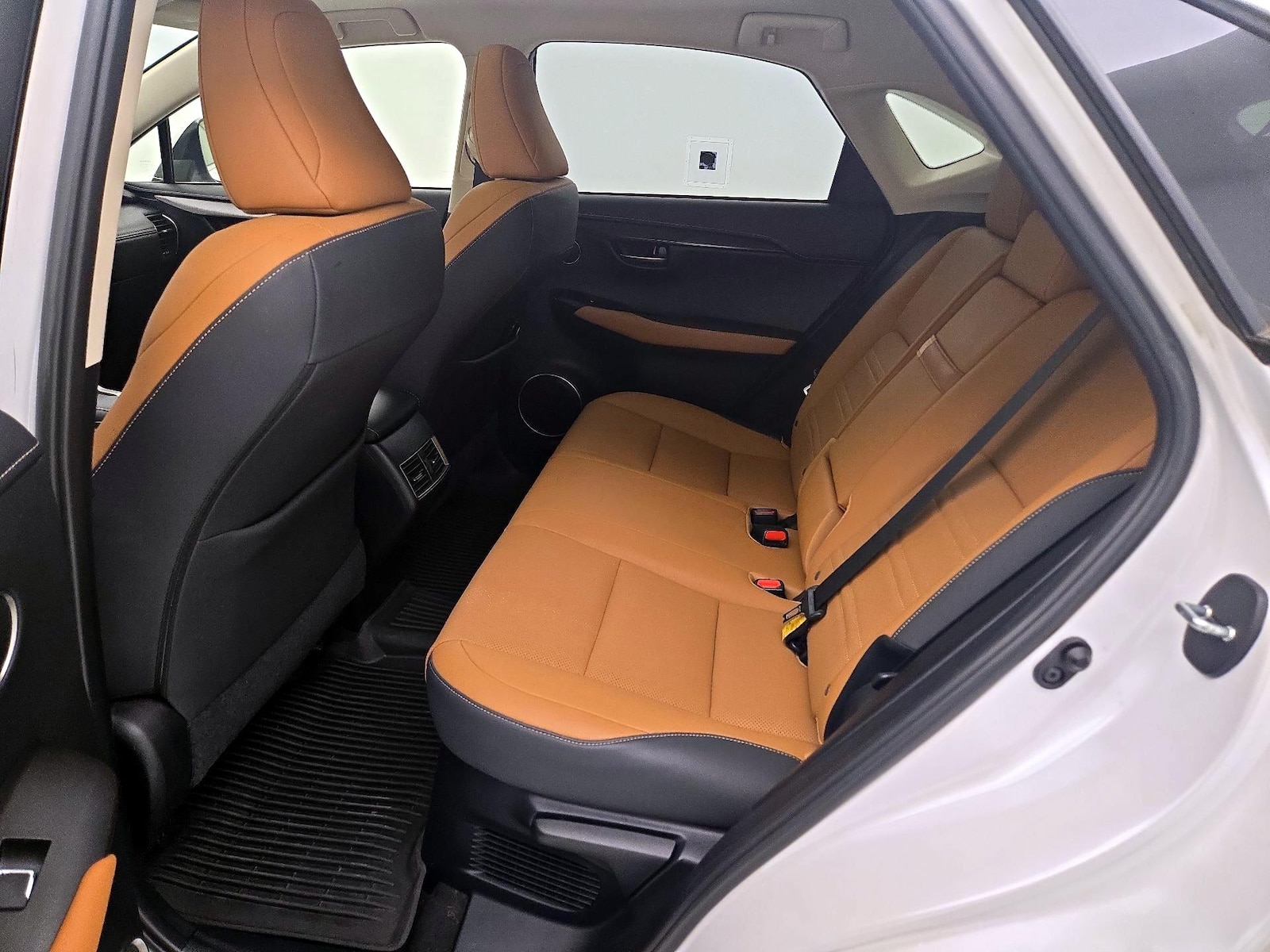 2020 Lexus NX 300 - Photo 22