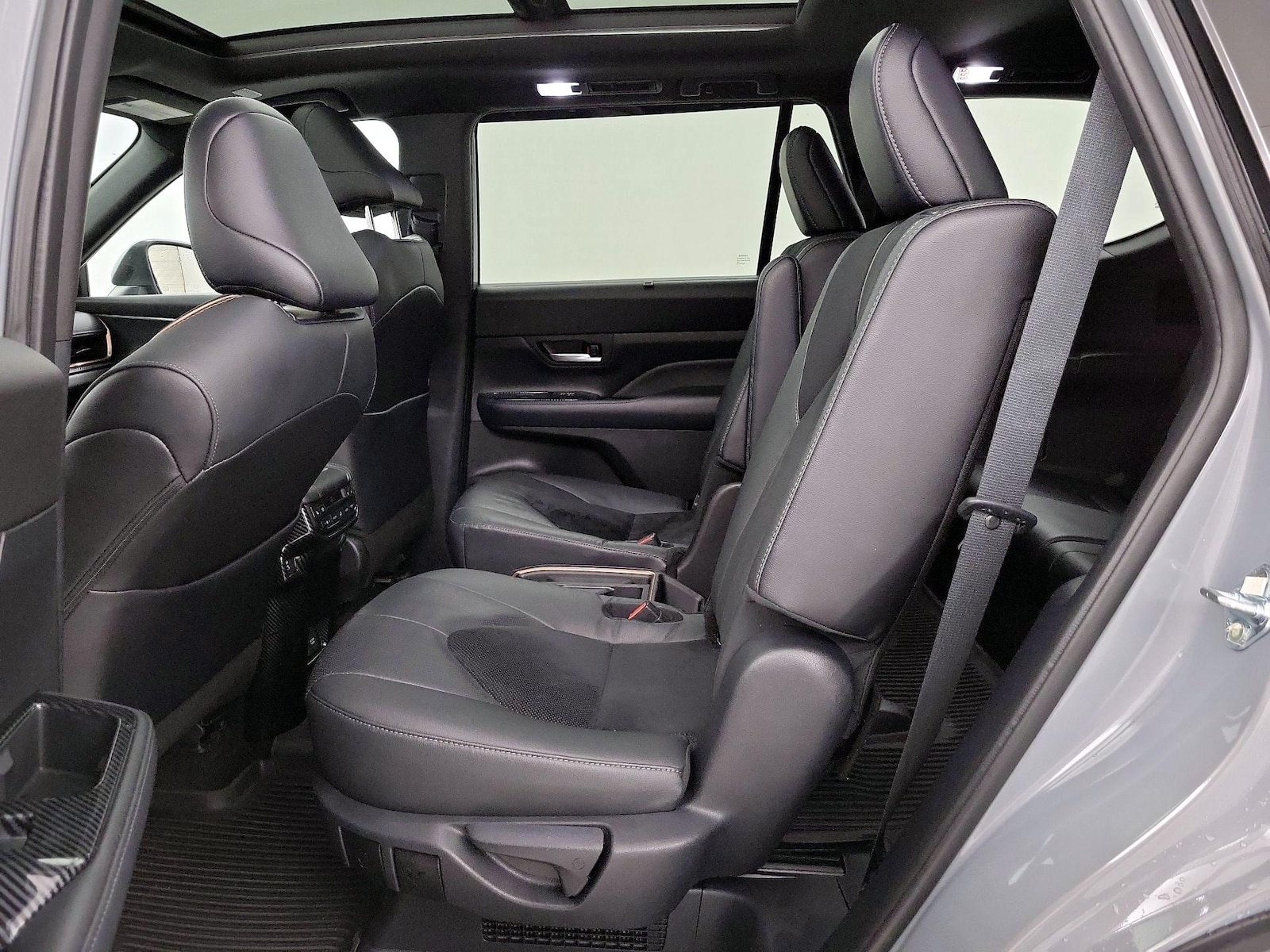 Rear Air Conditioning