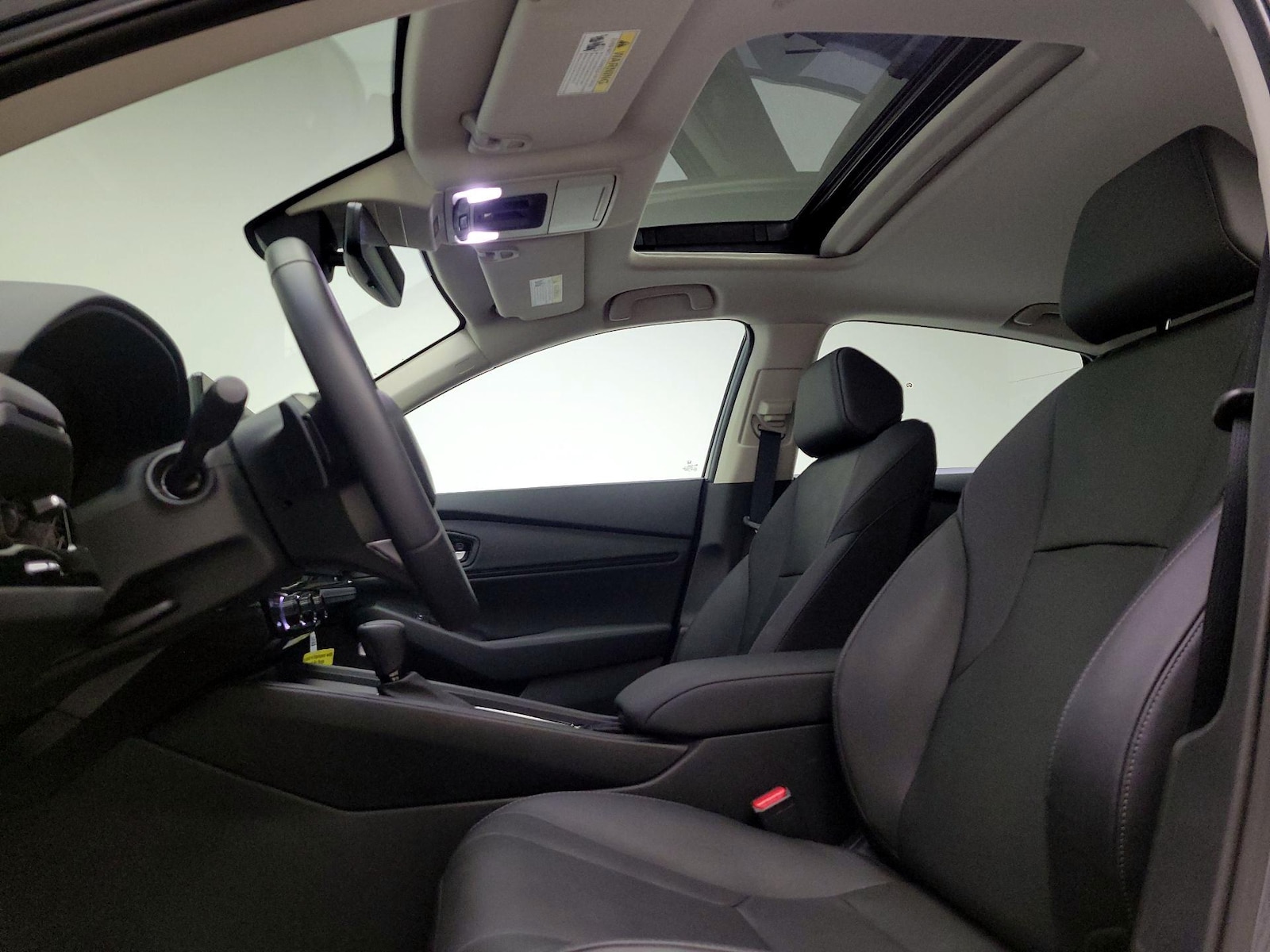 Sunroof(s) & Overhead Airbags