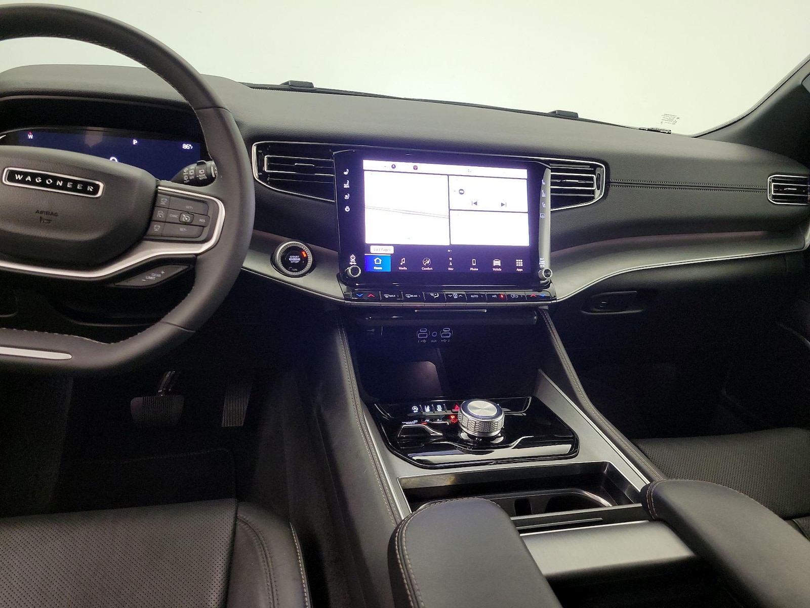Apple CarPlay® & Android Auto™
