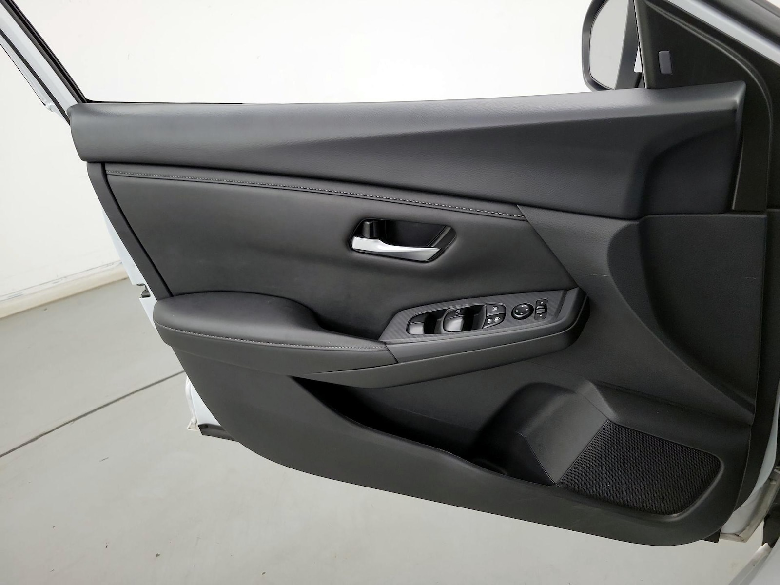 2024 Nissan Sentra SV - Photo 13