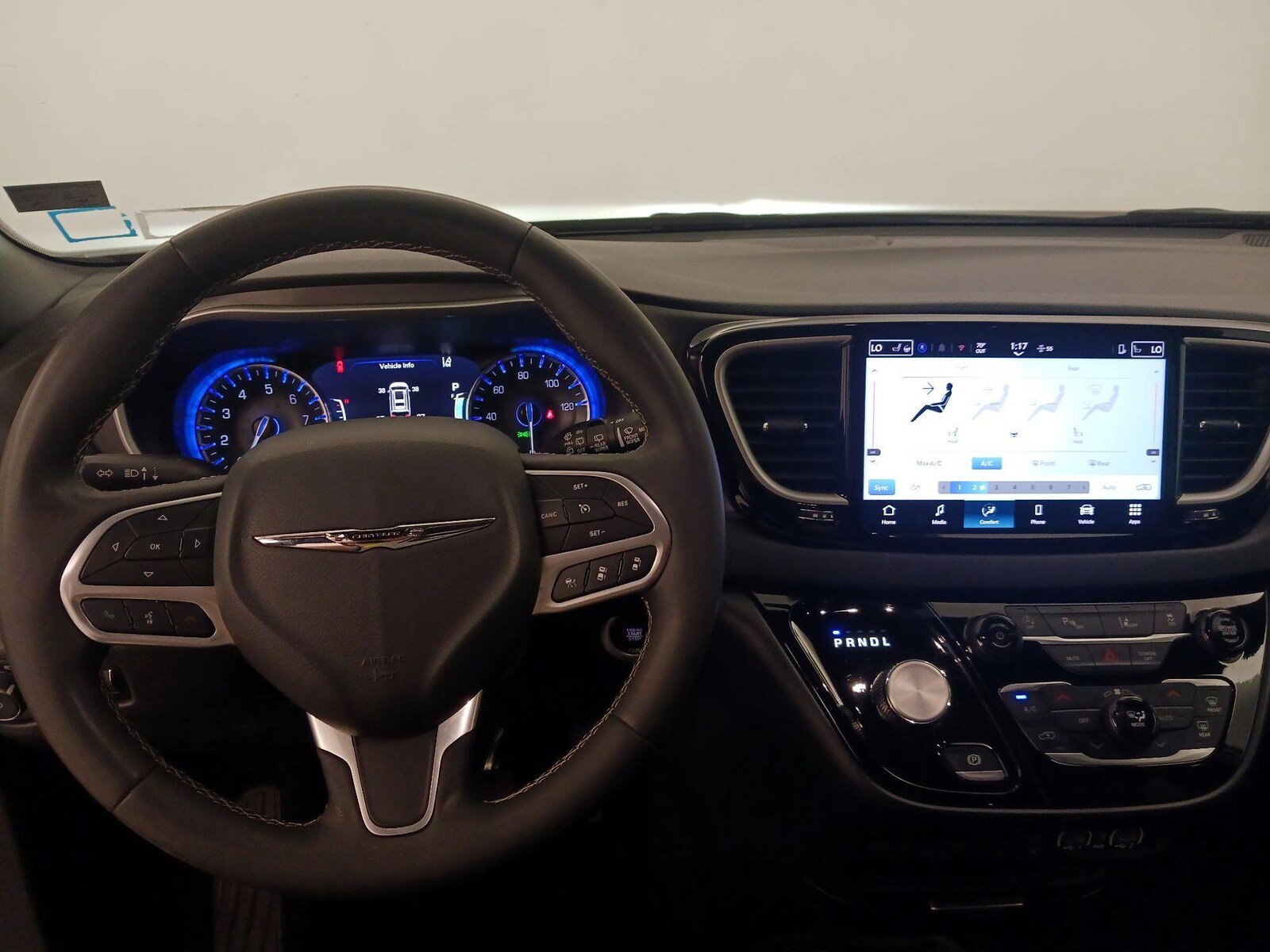 Apple CarPlay® & Android Auto™