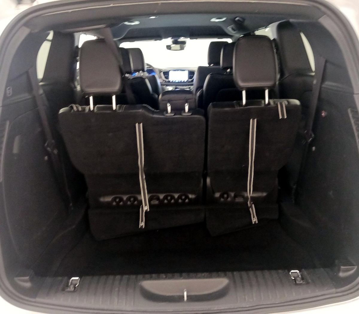 Trunk/Cargo (Seats Up)