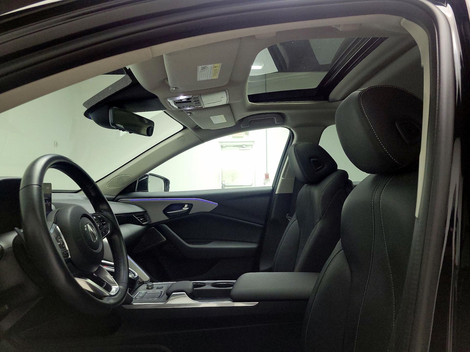 Sunroof(s) & Overhead Airbags