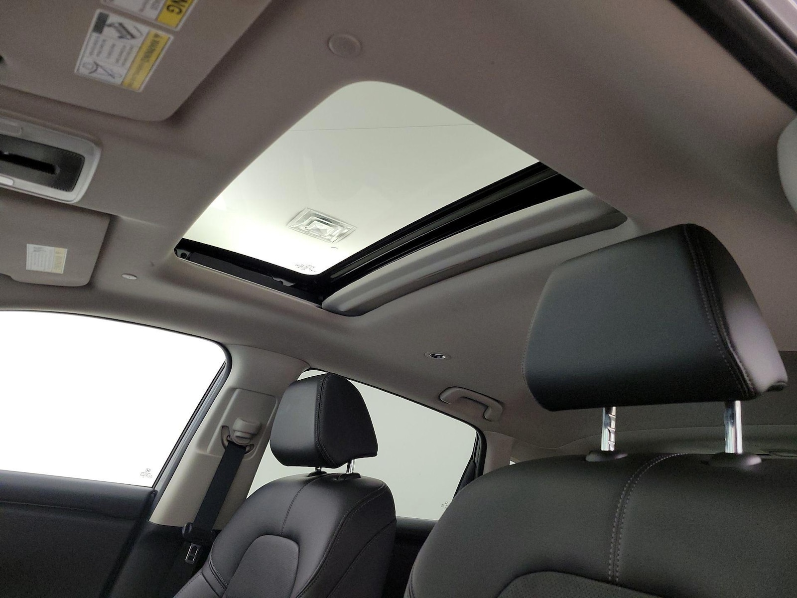 Sunroof(s) & Overhead Airbags