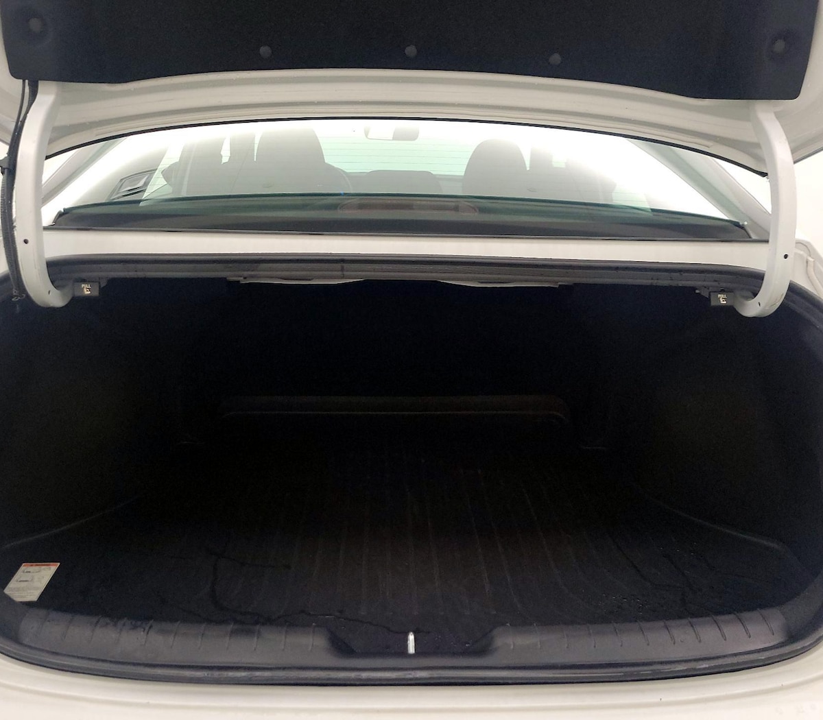 Trunk/Cargo (Seats Up)