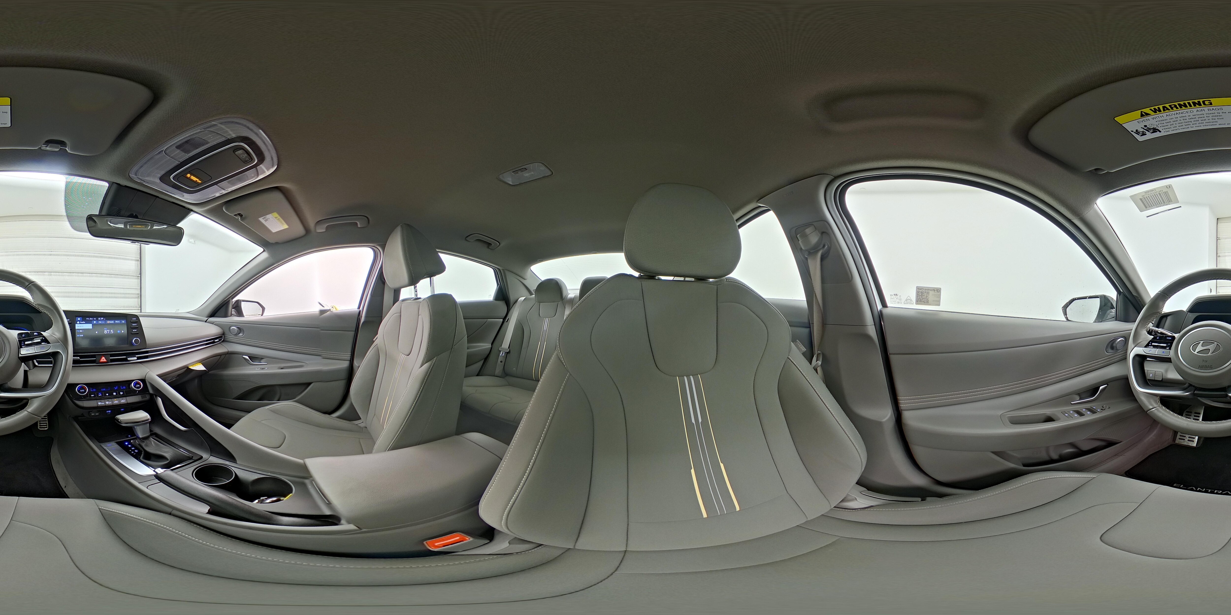 2025 Hyundai Elantra SEL - Photo 24
