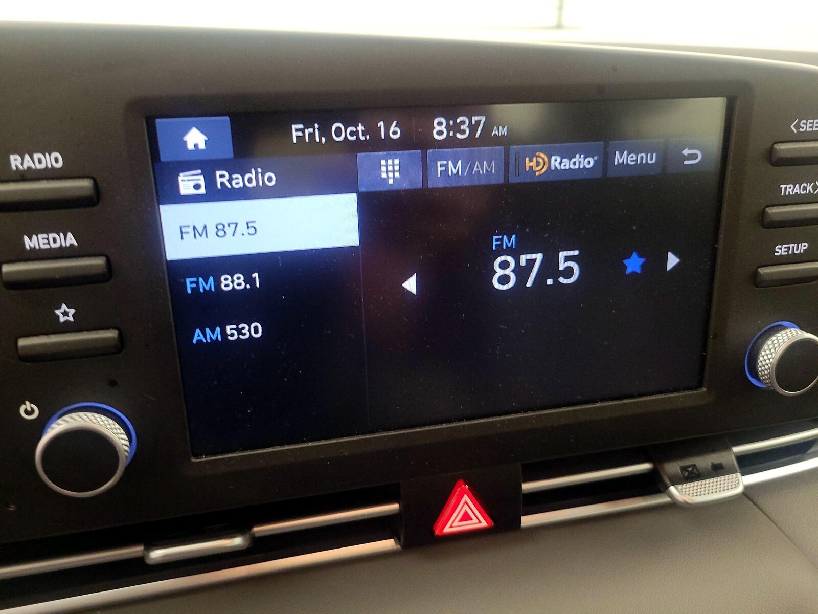 2025 Hyundai Elantra SEL - Photo 16