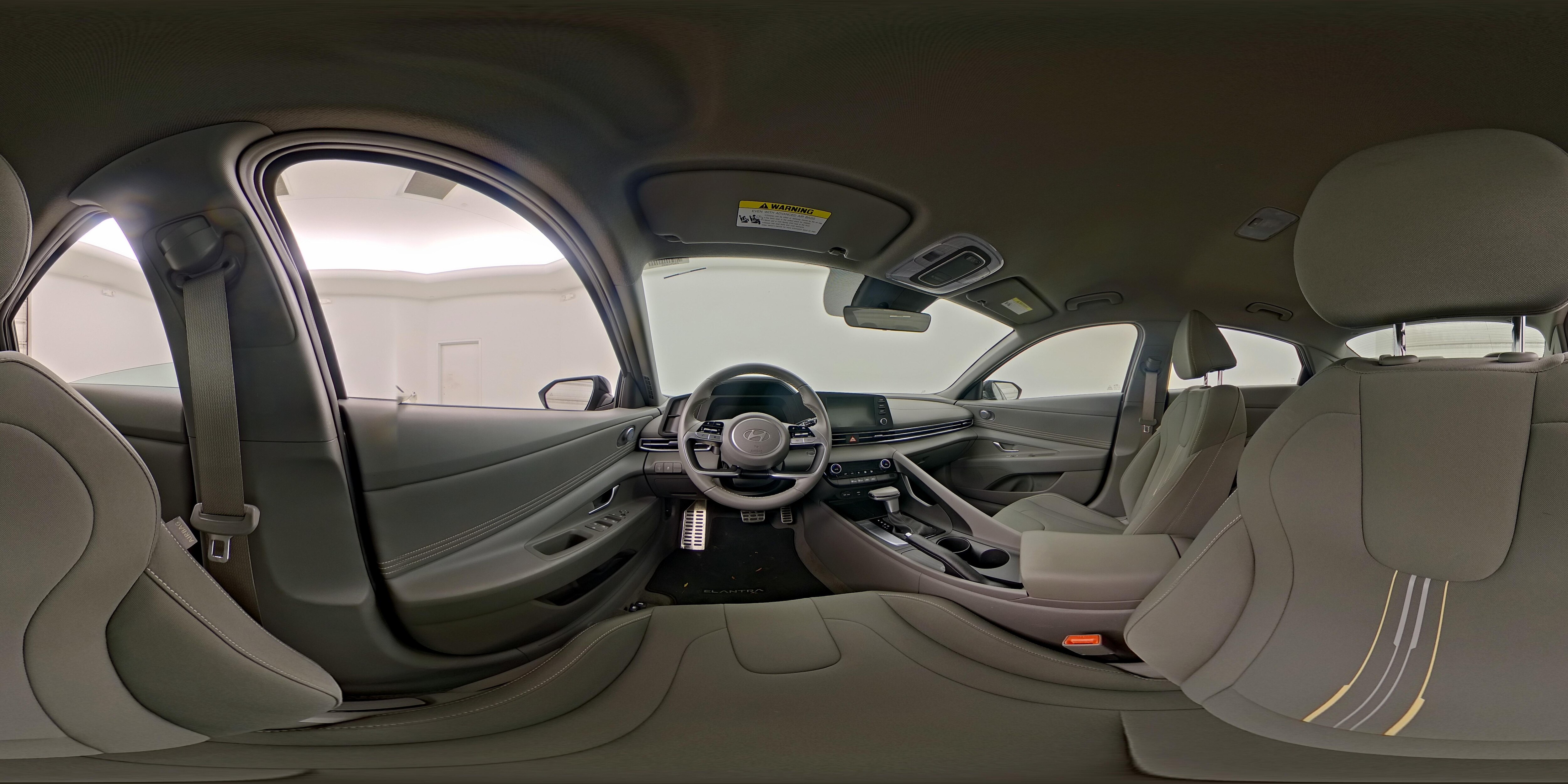2025 Hyundai Elantra SEL - Photo 25