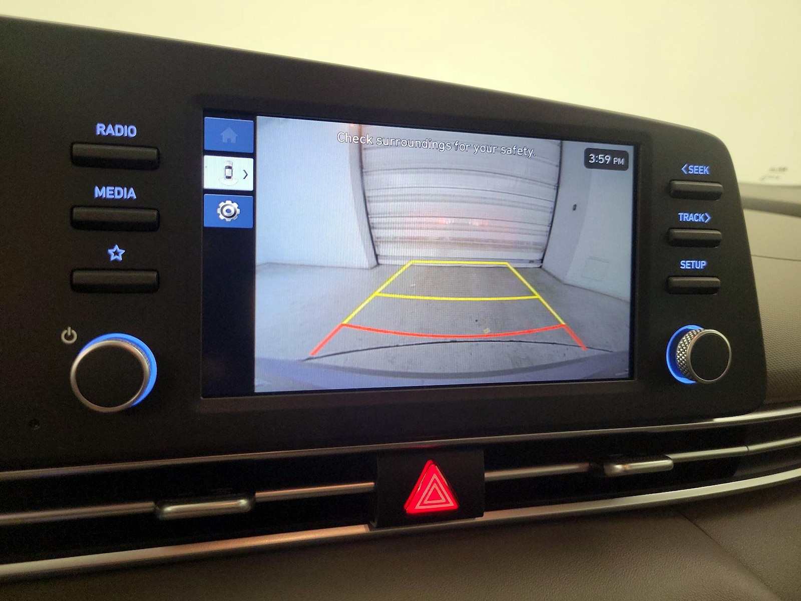 2025 Hyundai Elantra SEL - Photo 13