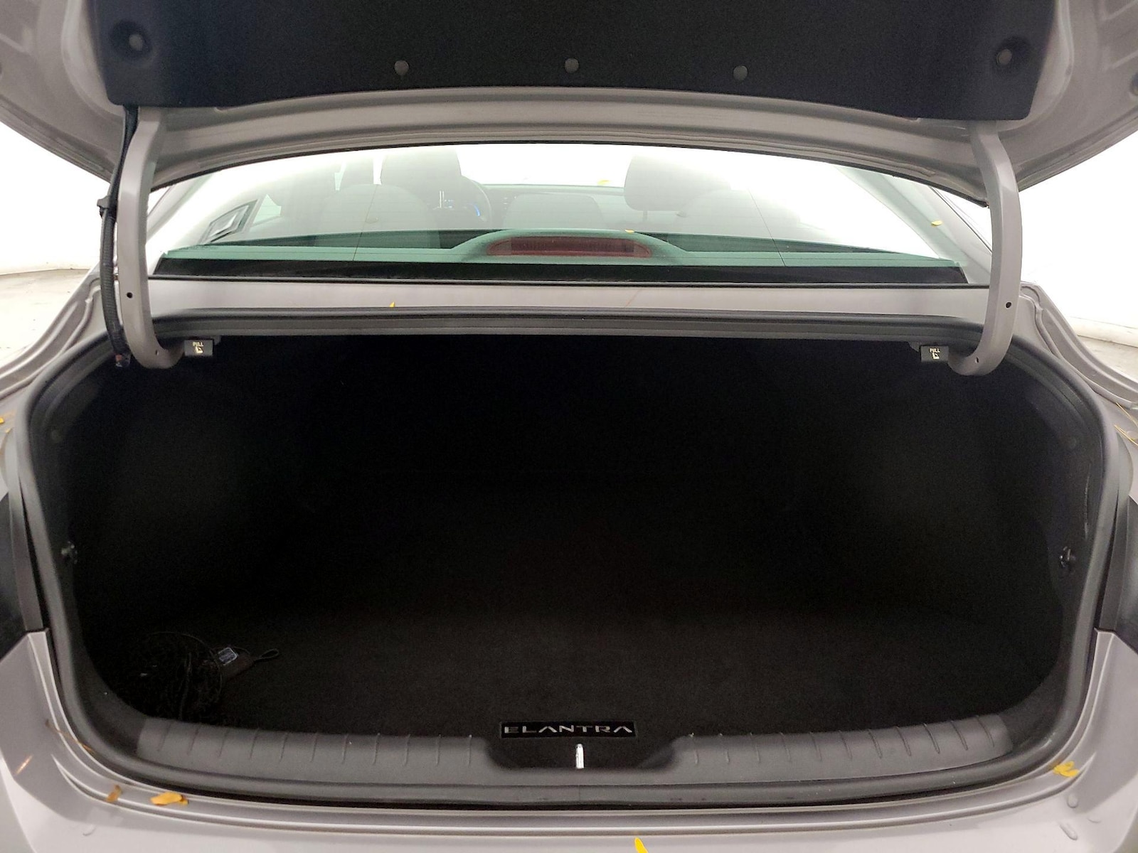 2025 Hyundai Elantra SEL - Photo 19