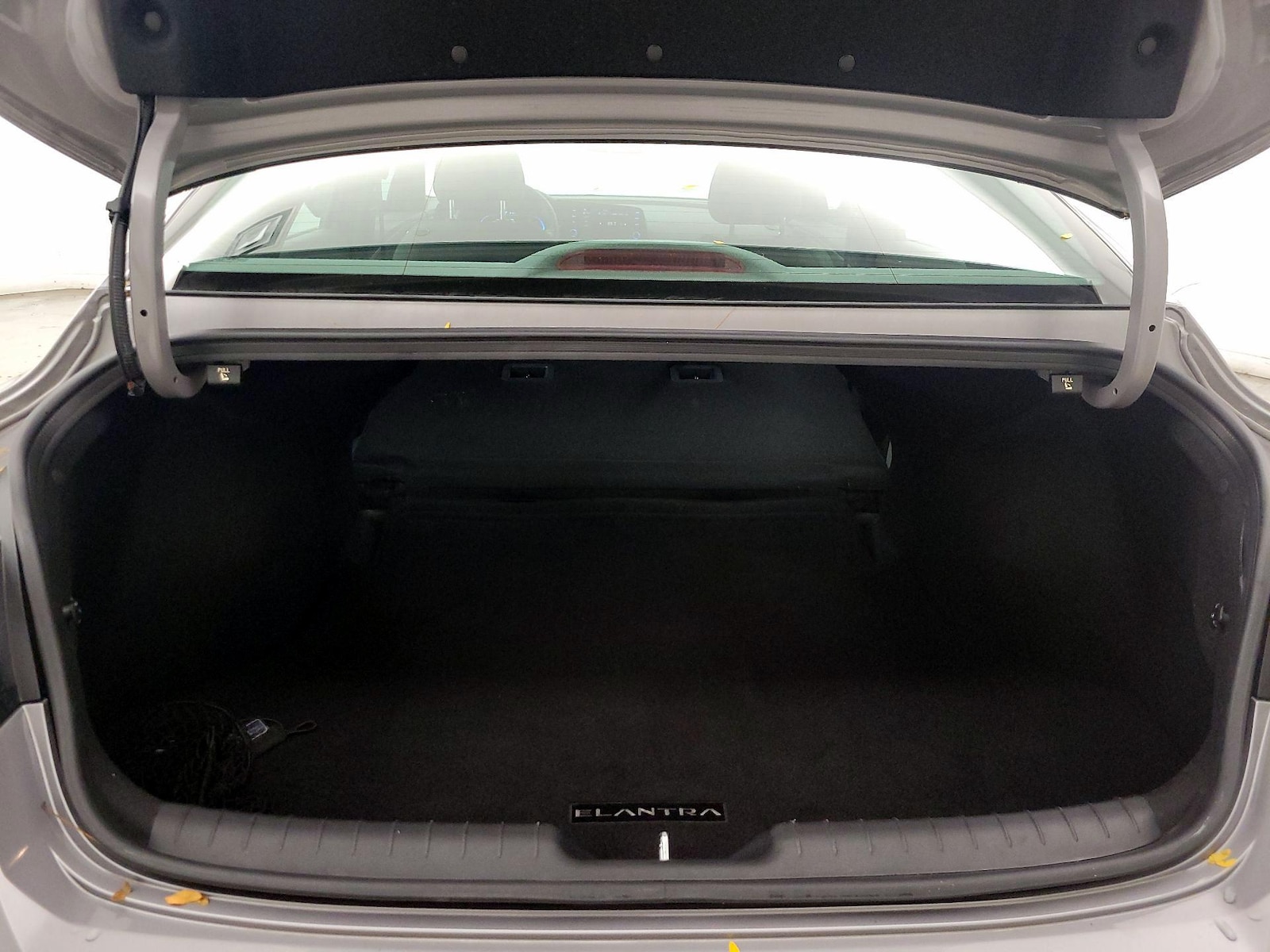 2025 Hyundai Elantra SEL - Photo 20