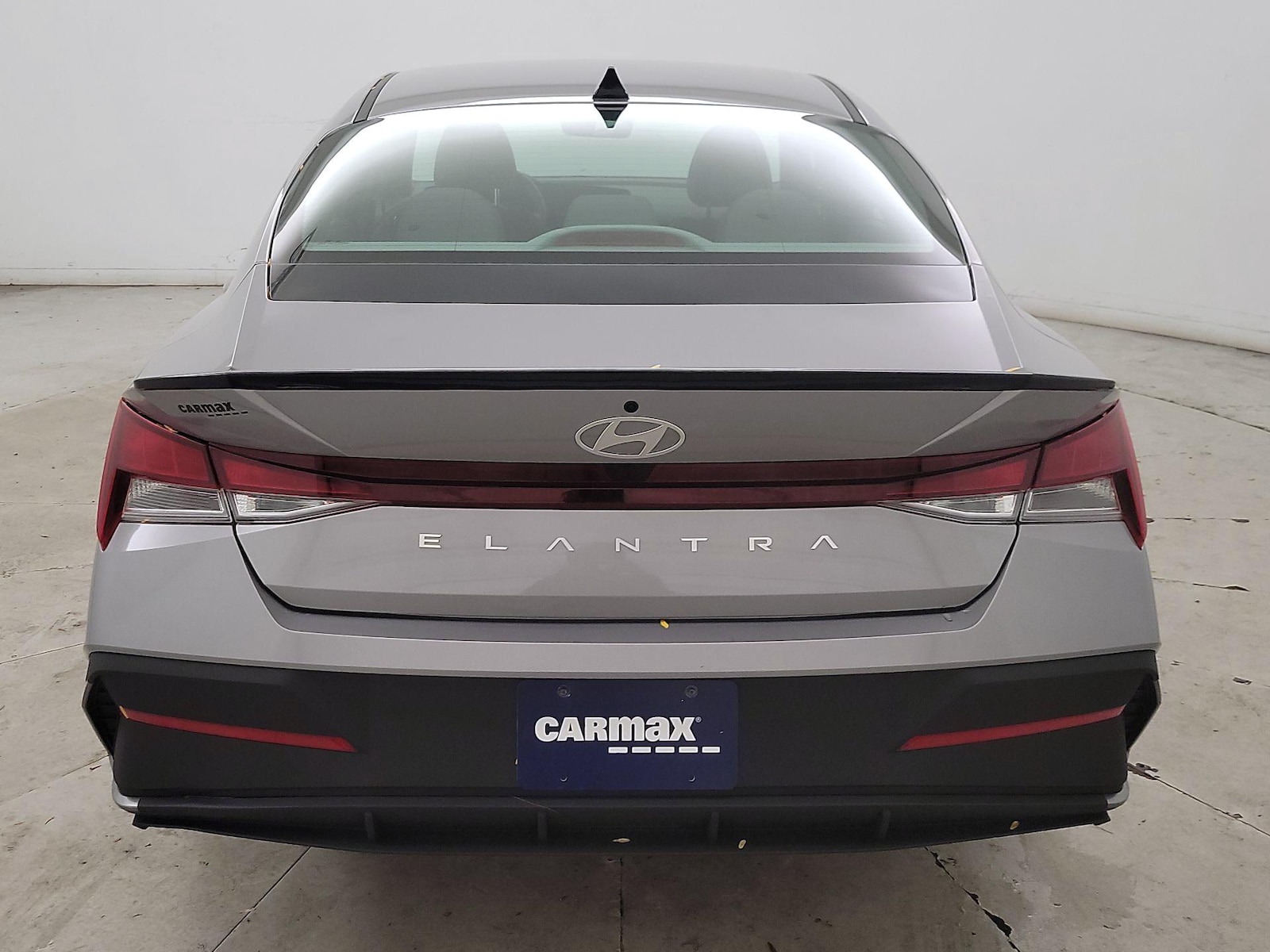 2025 Hyundai Elantra SEL - Photo 6