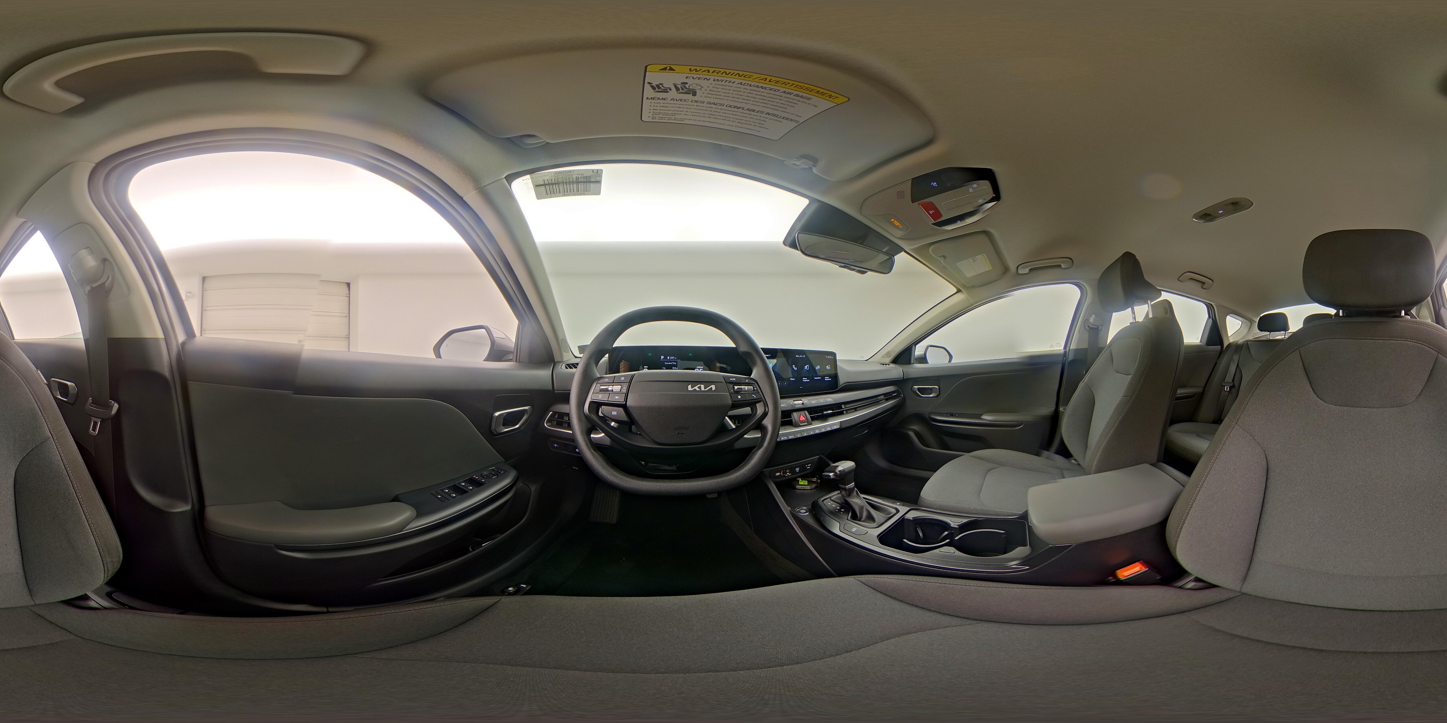 2025 Kia K4 LXS - Photo 26