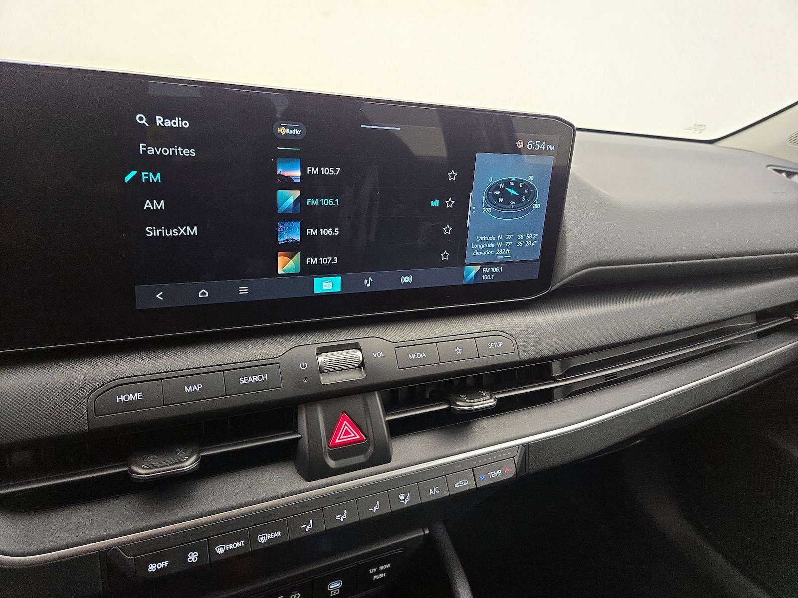 2025 Kia K4 LXS - Photo 16