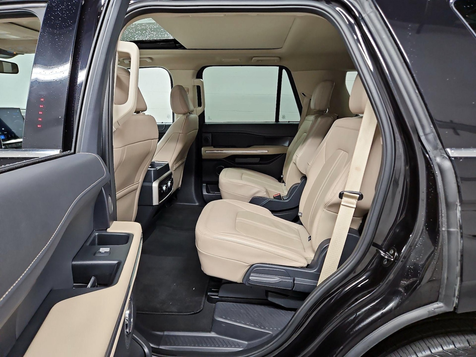 Rear Air Conditioning