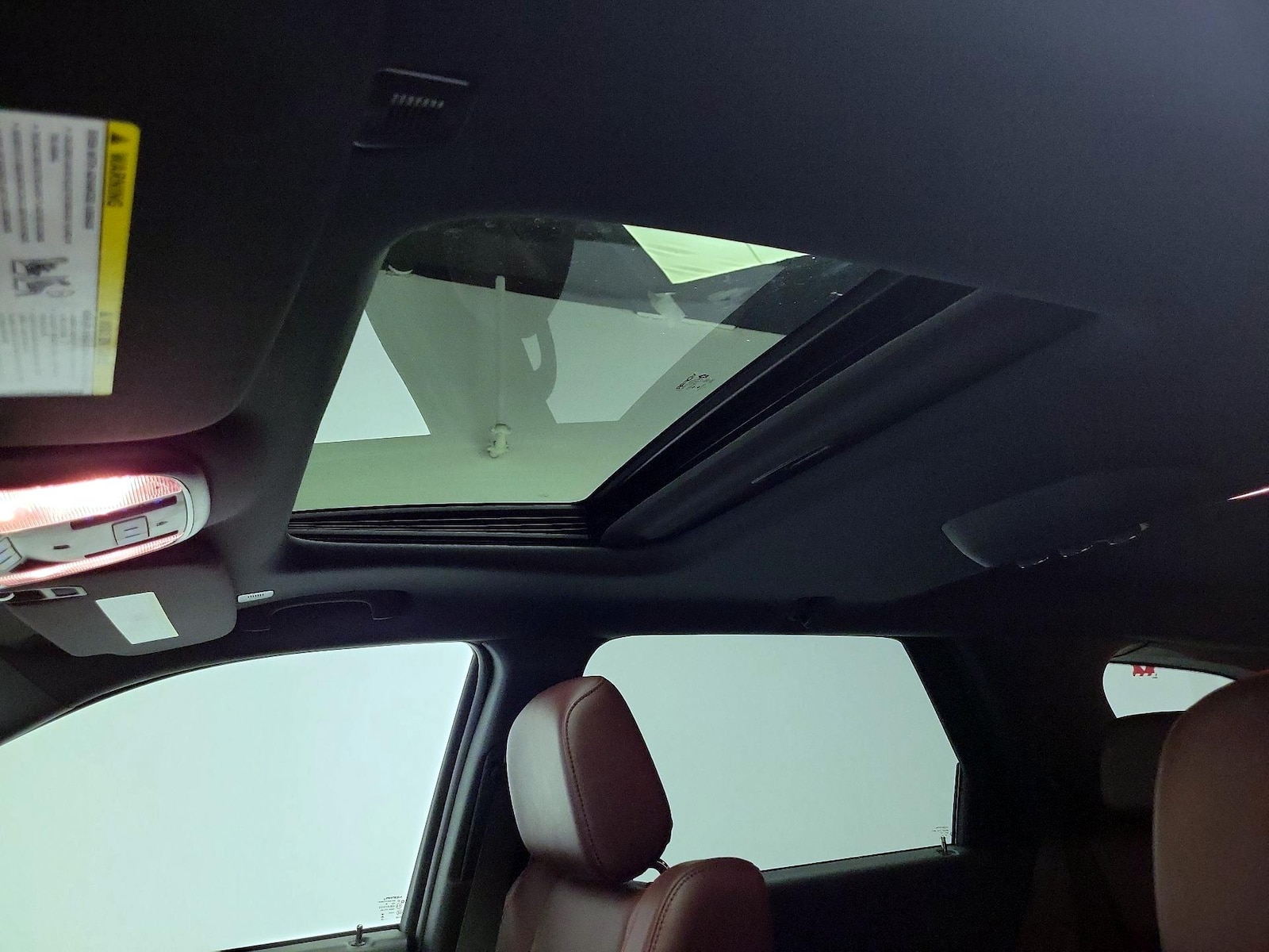Sunroof(s) & Overhead Airbags