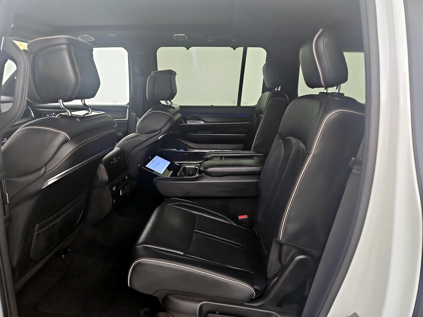 Rear Air Conditioning