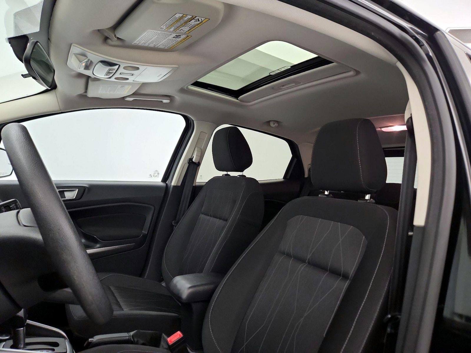 Sunroof(s) & Overhead Airbags
