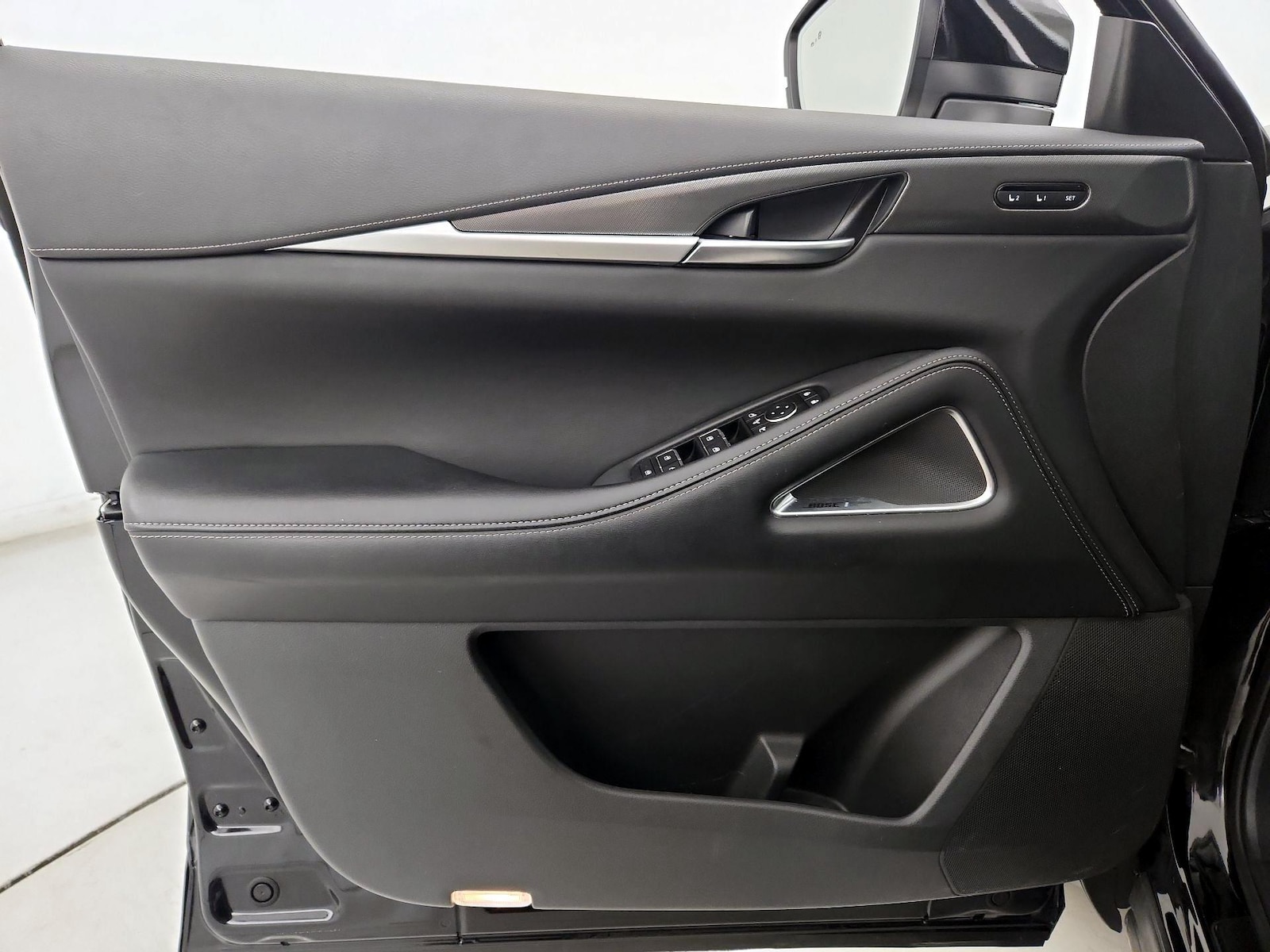 2025 INFINITI QX60 LUXE - Photo 13